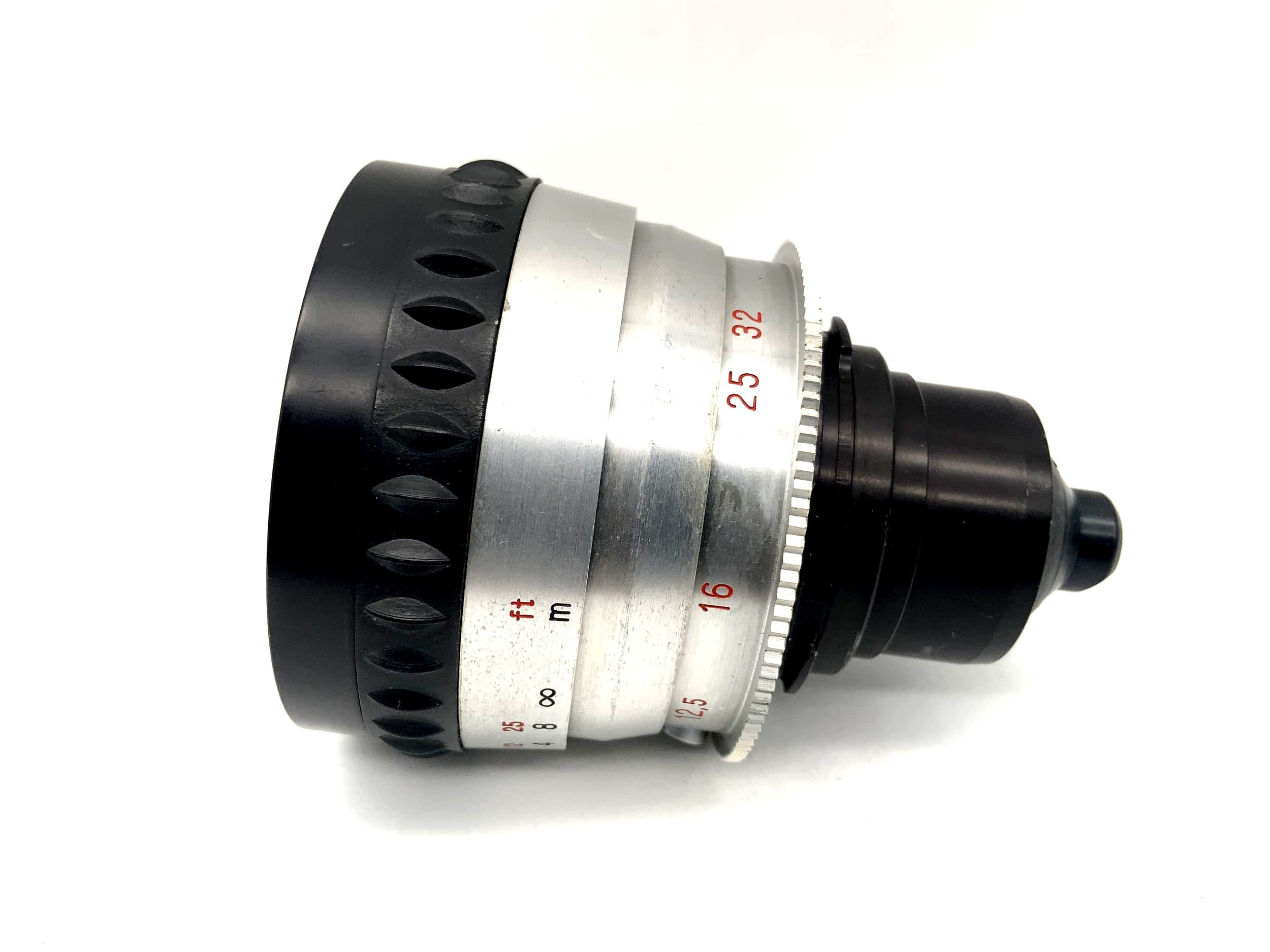 Carl Zeiss 8-32mm 1:2 Pentovar lens for Super 8 (for Pentaflex 8)