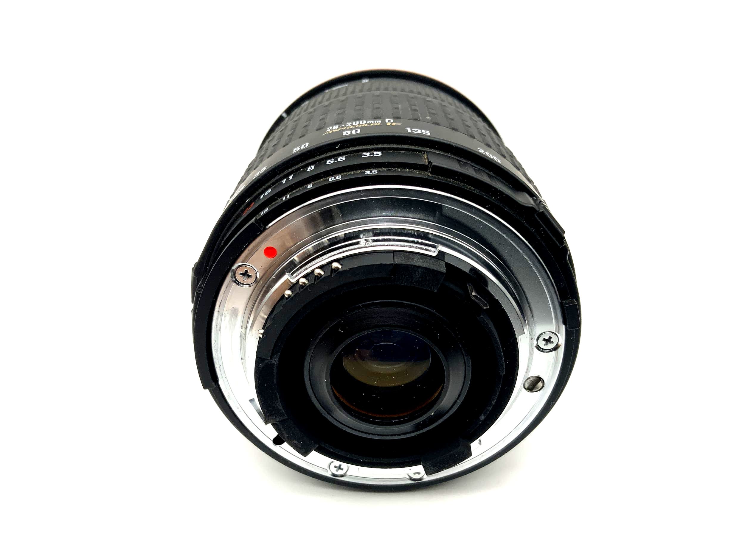 Objectif Sigma 28-200mm 1:3.5-5.6 D Hyperzoom Macro Asphérique IF (Nikon AF)