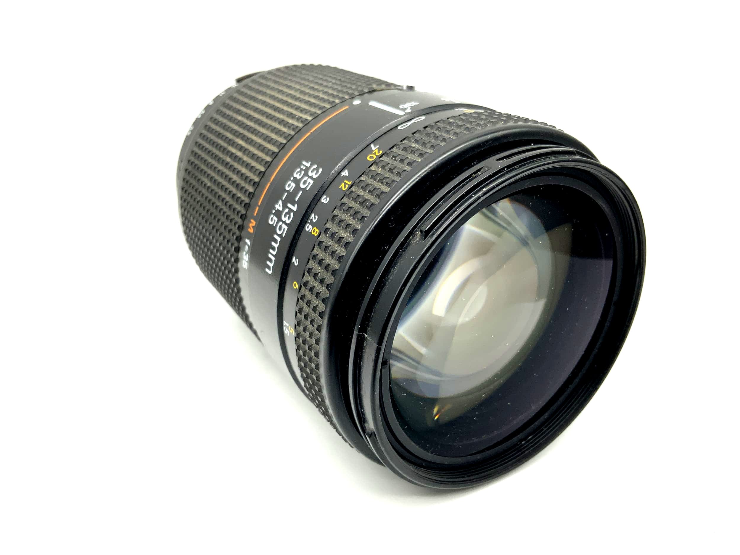Objectif Nikon 35-135 mm 1:3,5-4,5 AF Nikkor pour appareil photo (Nikon AF)