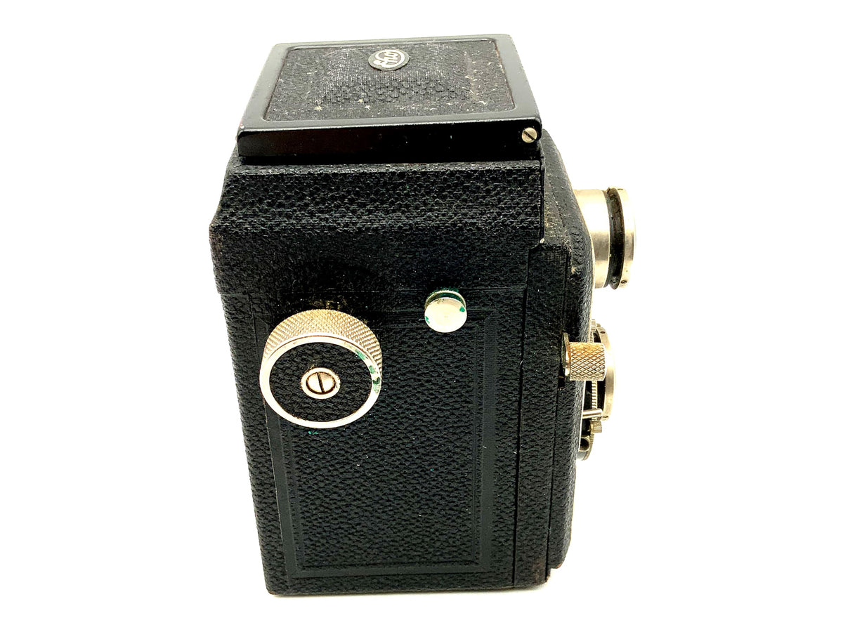 Eho-Altissa Altiflex TLR with Victar 1:4.5 F=7.5cm Prontor II dual-lens camera
