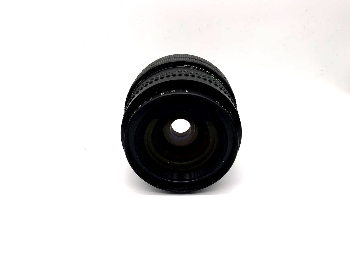 Objectif Travenar 28 mm 1:2.8 MC Auto pour appareil photo (Canon FD)