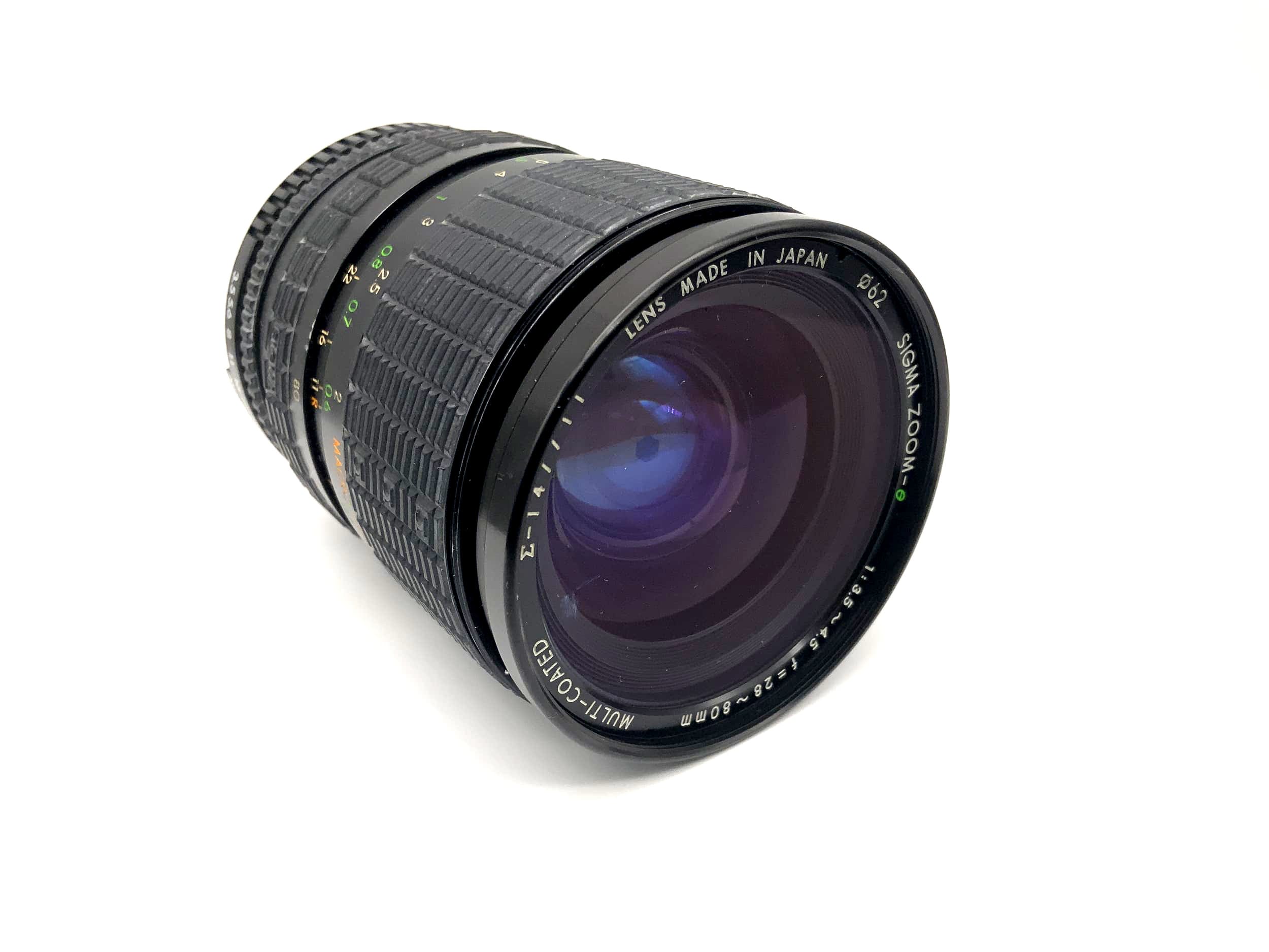 Objectif zoom Sigma 28-80 mm 1:3,5-4,5 à traitement multicouche (Minolta MD)