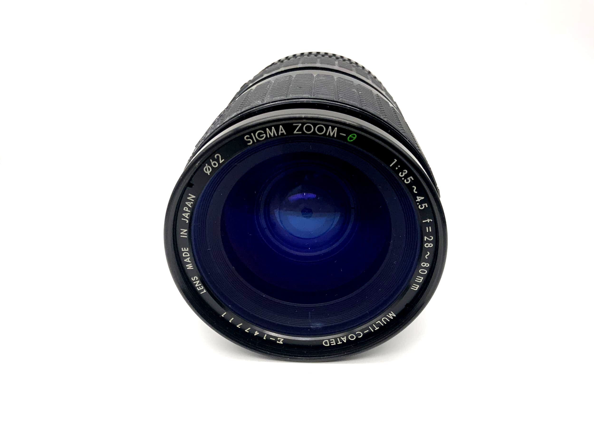 Objectif zoom Sigma 28-80 mm 1:3,5-4,5 à traitement multicouche (Minolta MD)