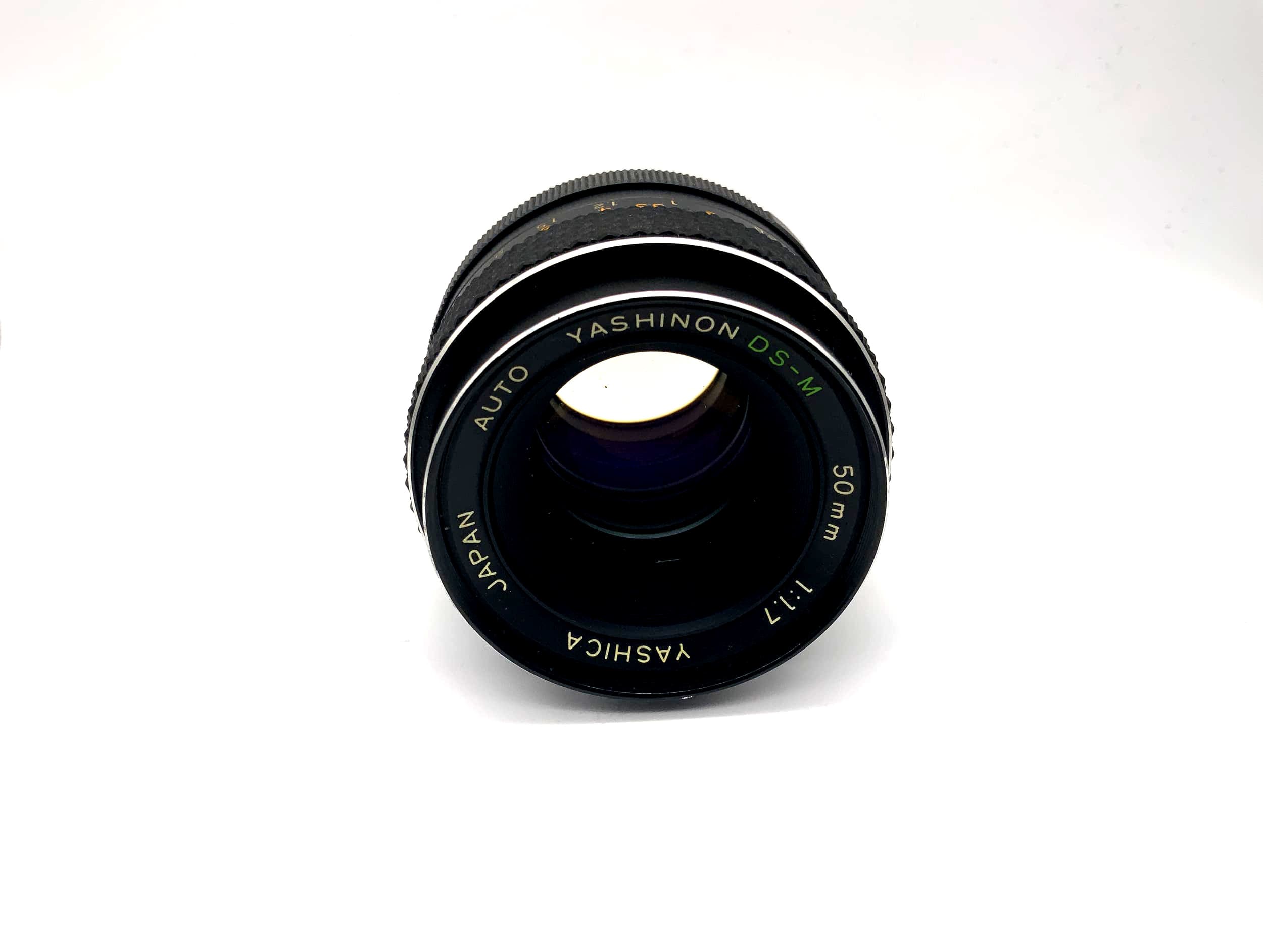 Objectif Yashica 50 mm 1:1,7 pour appareil photo Yashicon DS-M (M42)