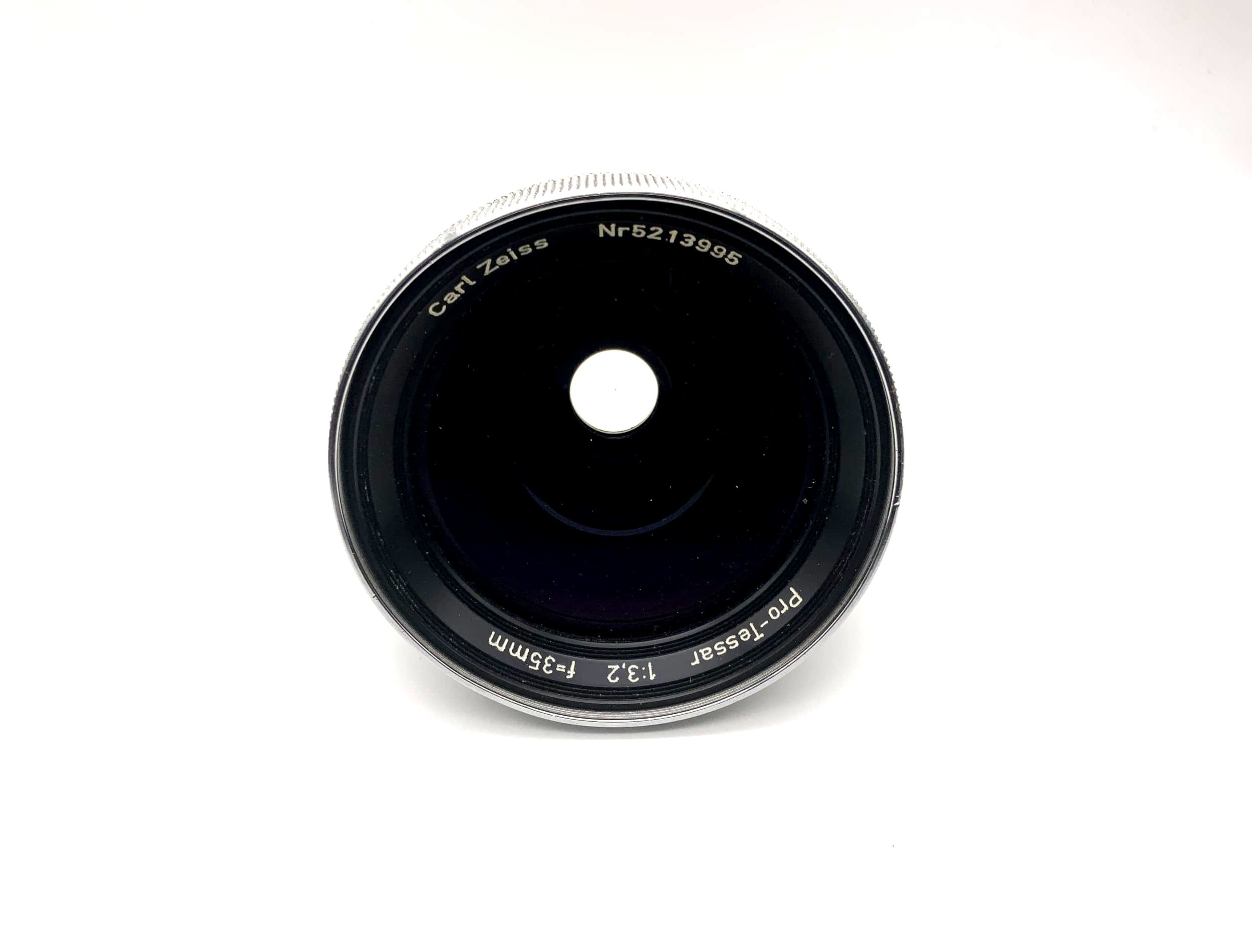 Objectif Carl Zeiss 35 mm 1:3.2 Pro Tessar pour appareil photo Contaflex (DLK)