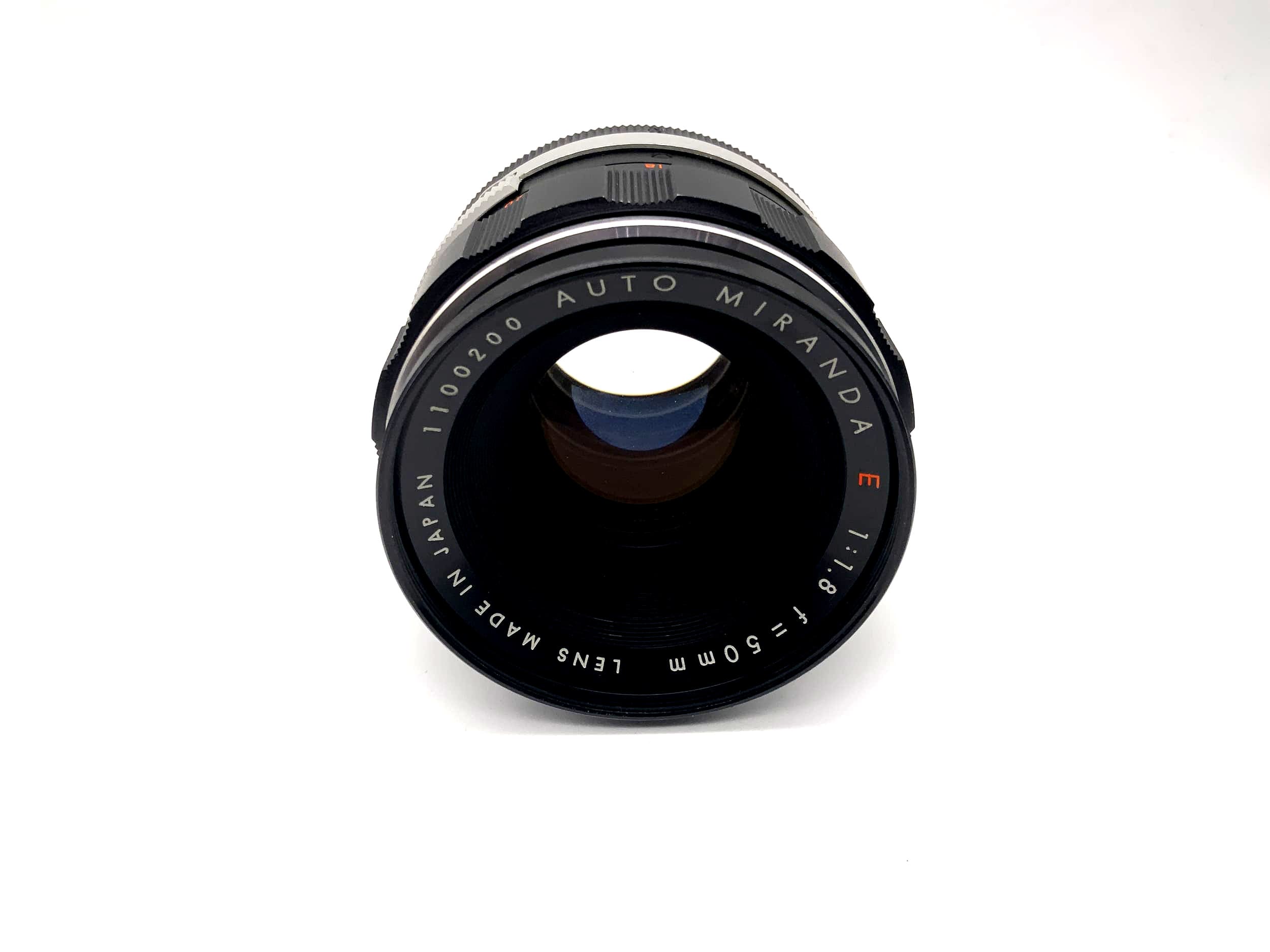 Objectif Miranda 50 mm 1:1.8 rouge E Auto pour appareil photo (baïonnette Miranda)