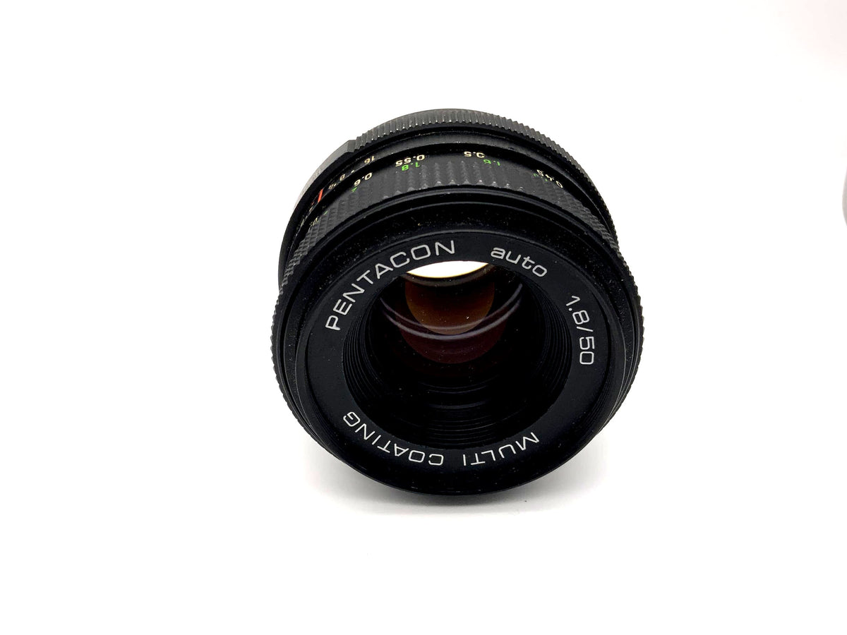 Objectif Pentacon 50 mm 1:1.8 MC également connu sous le nom d'objectif Meyer Optik Görlitz Oreston (M42)