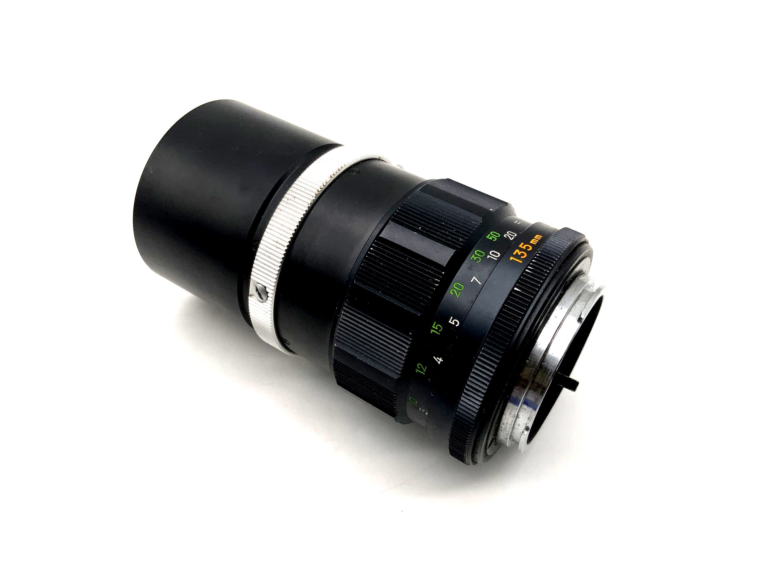 Objectif Minolta 135 mm 1:2.8 MC Tele Rokkor-PF (Minolta MD) Champignon !