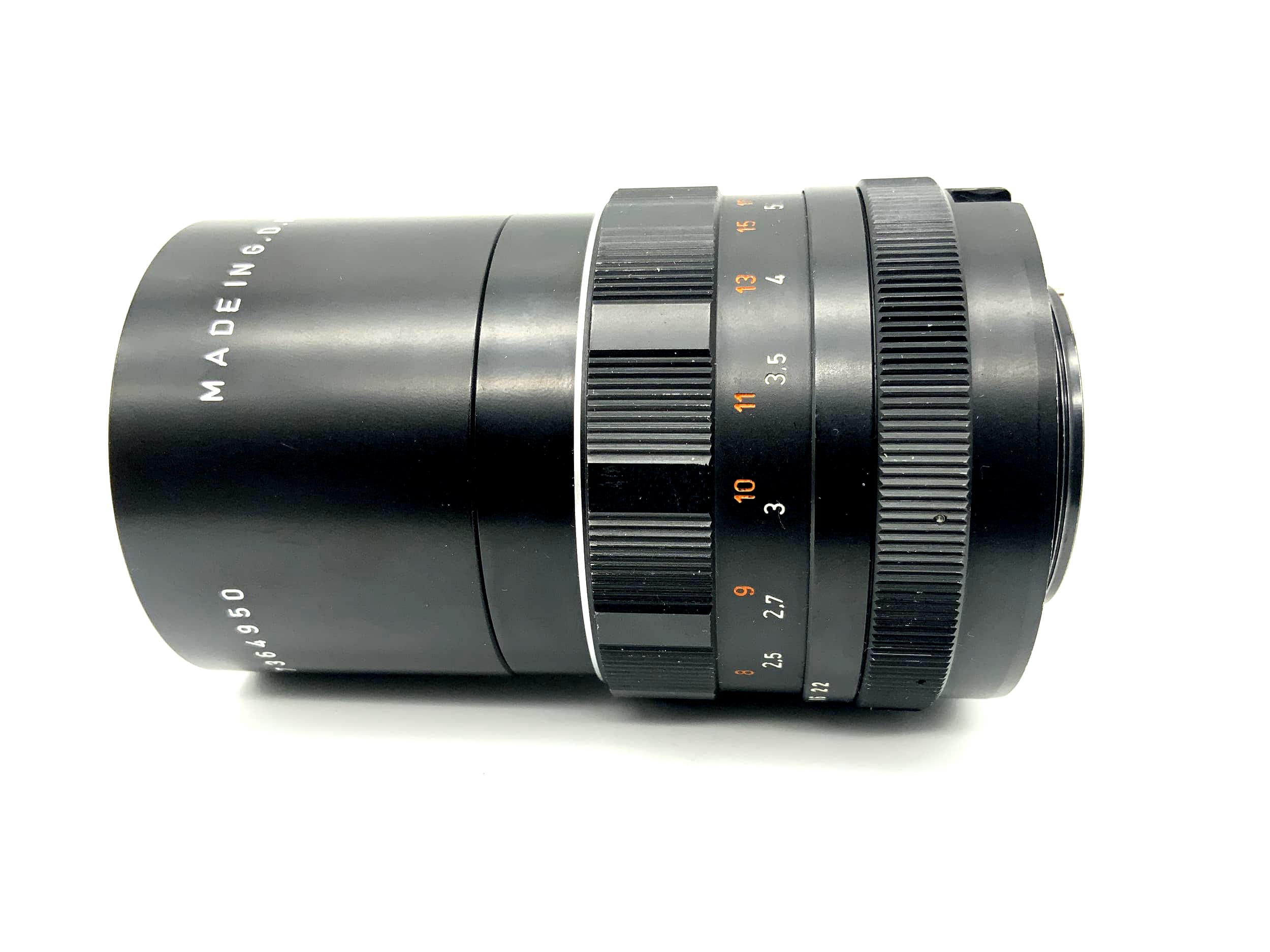 Objectif Pentacon 135 mm 1:2.8 pour appareil photo électrique (M42) Nebula !