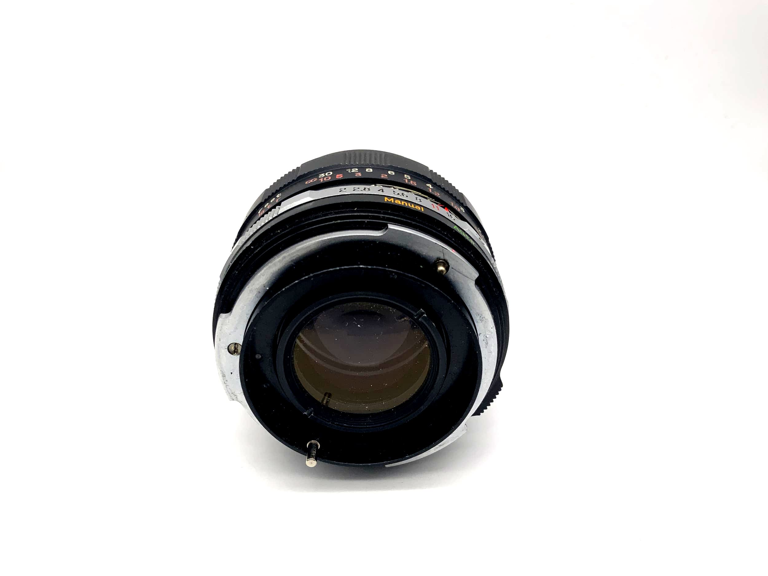 Objectif Petri 55 mm 1:2 rouge CC pour appareil photo (baïonnette Petri)