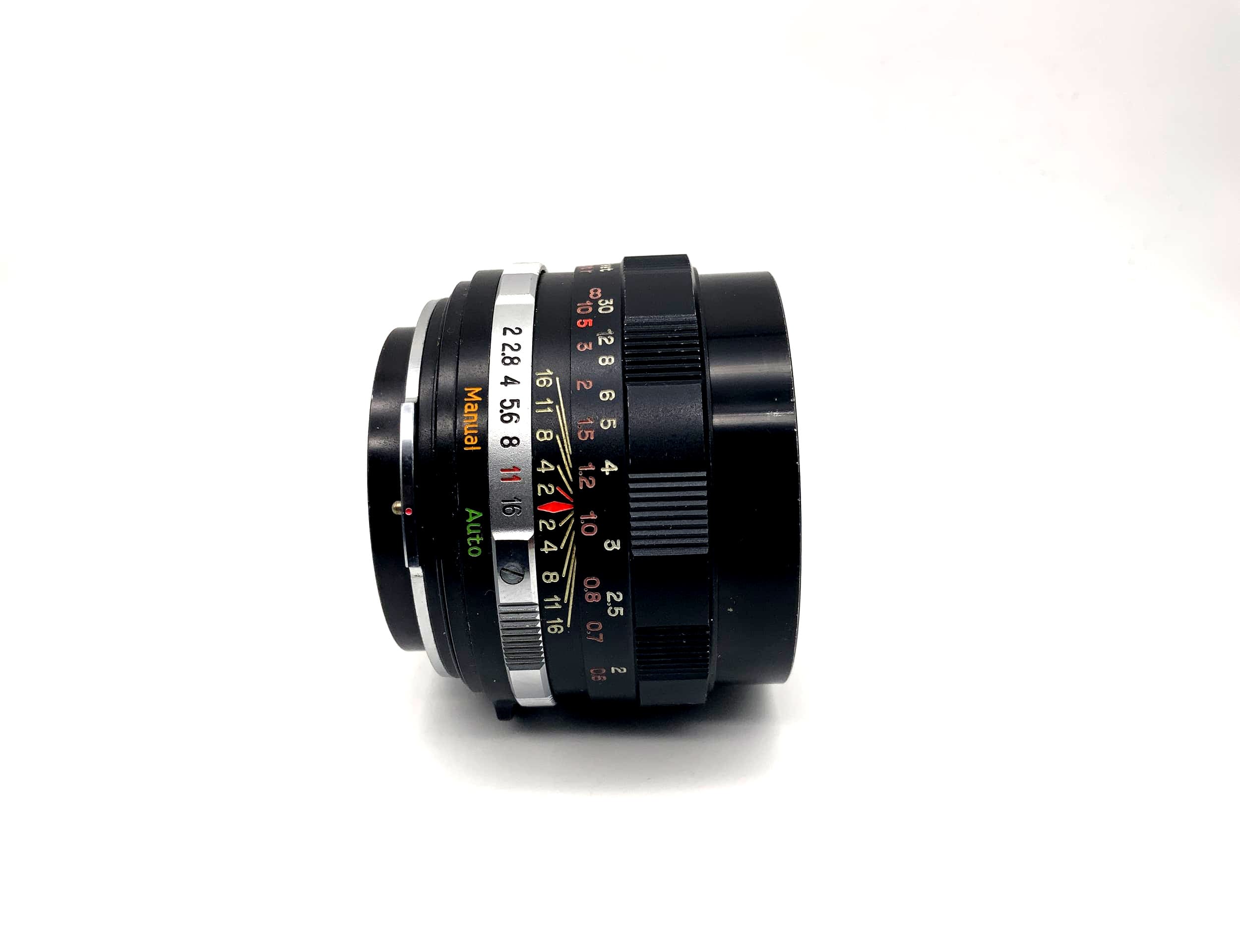 Objectif Petri 55 mm 1:2 rouge CC pour appareil photo (baïonnette Petri)