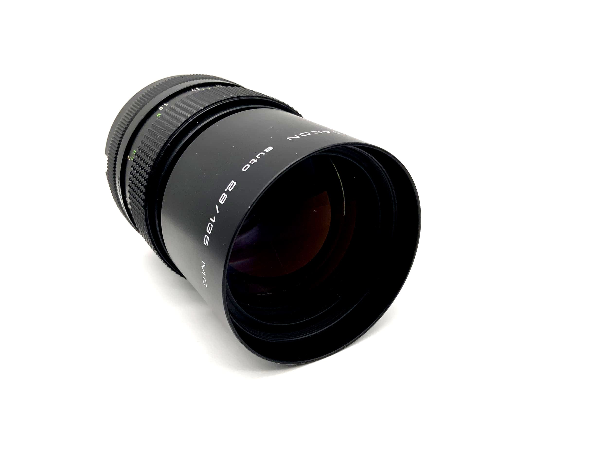 Objectif Pentacon 135 mm 1:2.8 auto MC pour appareil photo (M42)