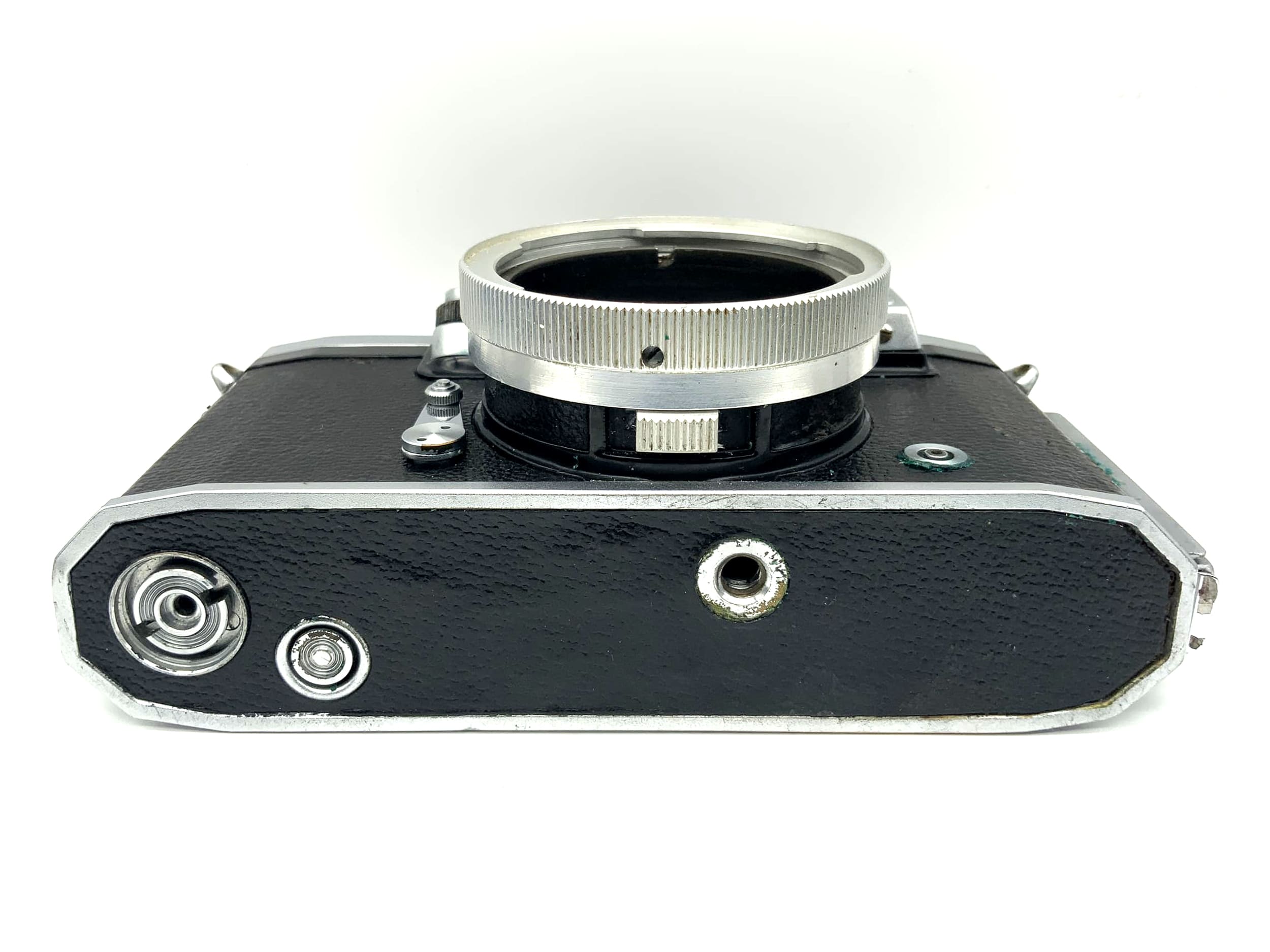 KW Praktina FX 35mm SLR Camera Body (Praktina FX)