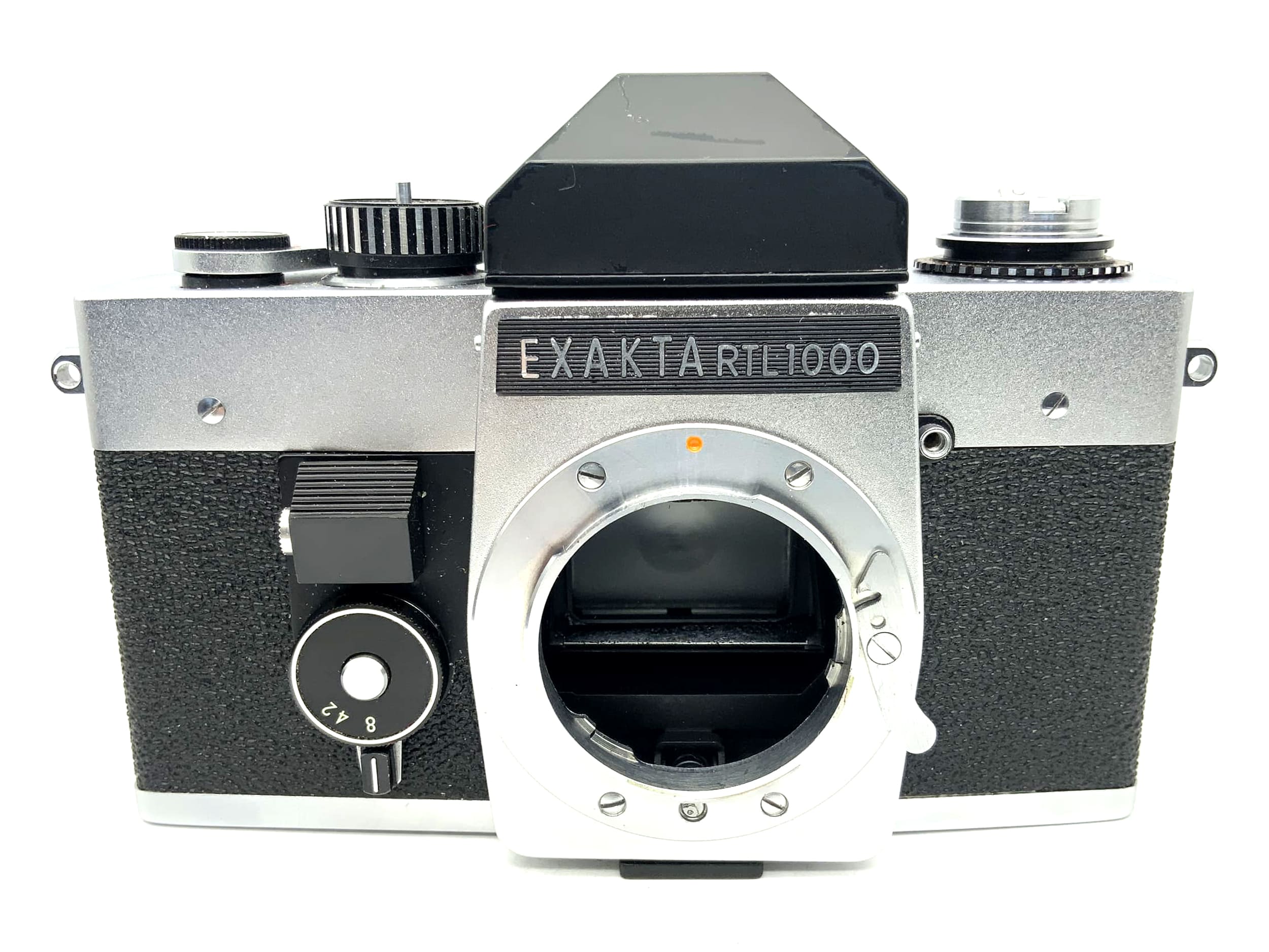 Exakta RTL1000 35mm SLR GDR Camera Body (Exa)