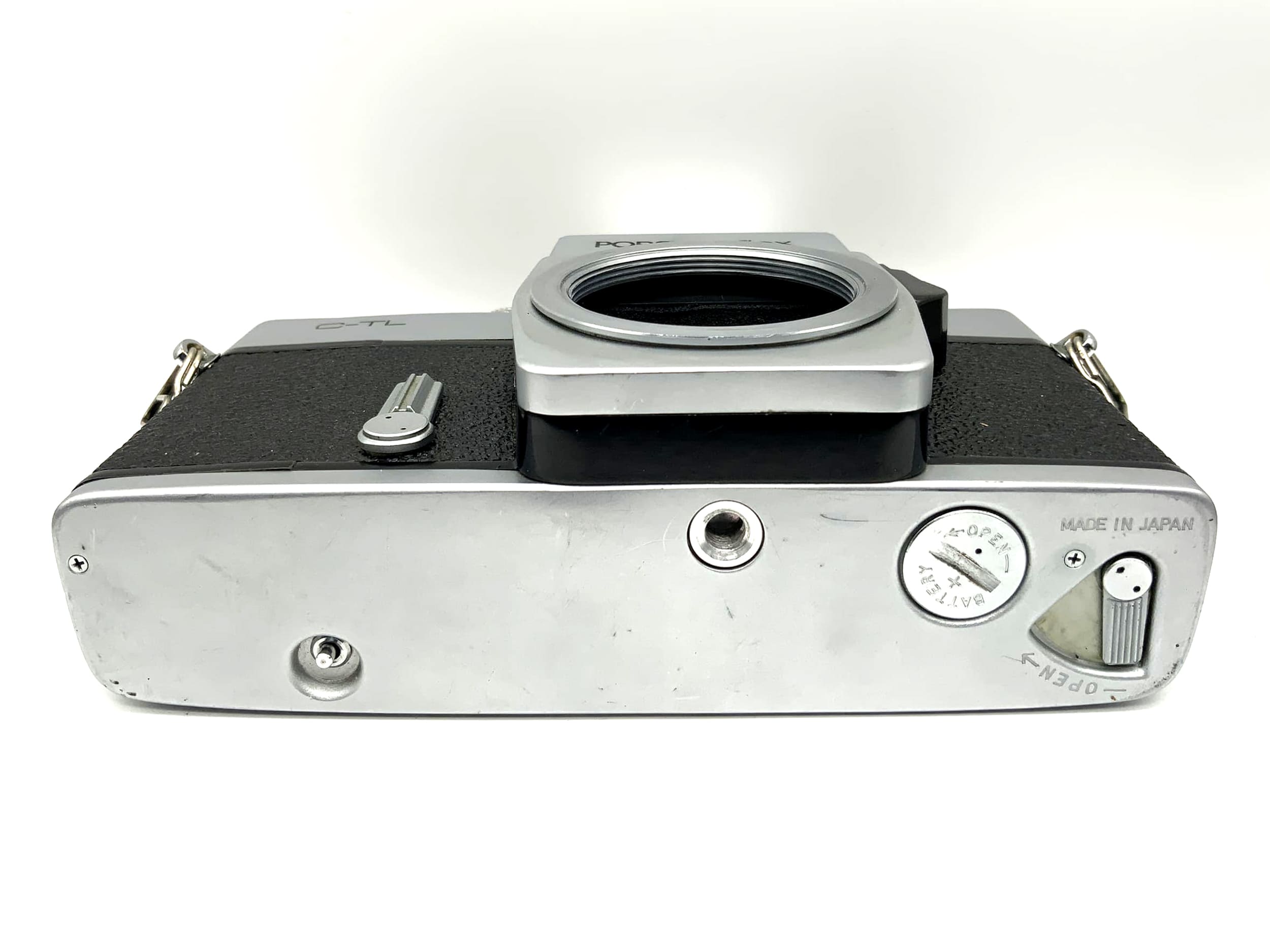 Porst reflex C-TL 35mm SLR camera body (M42)