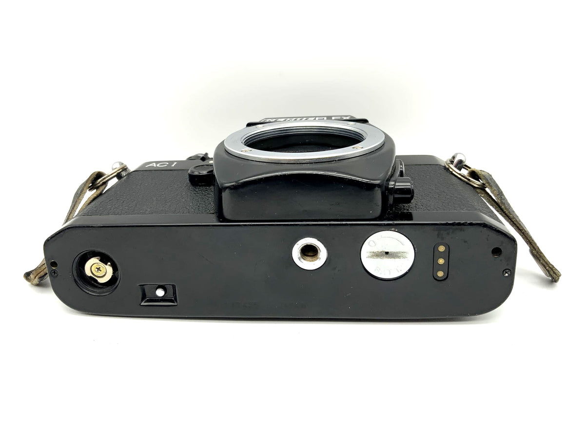 Appareil photo reflex 35 mm Revue Flex AC I, boîtier AC 1 ! Cellule posemétrique défectueuse !