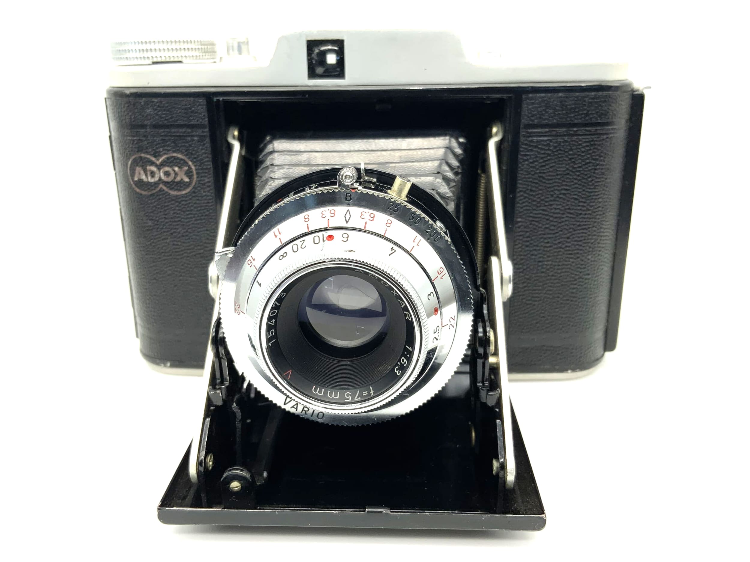 Adox Golf folding camera with Adoxar 1:6.3 75mm red V Vario lens