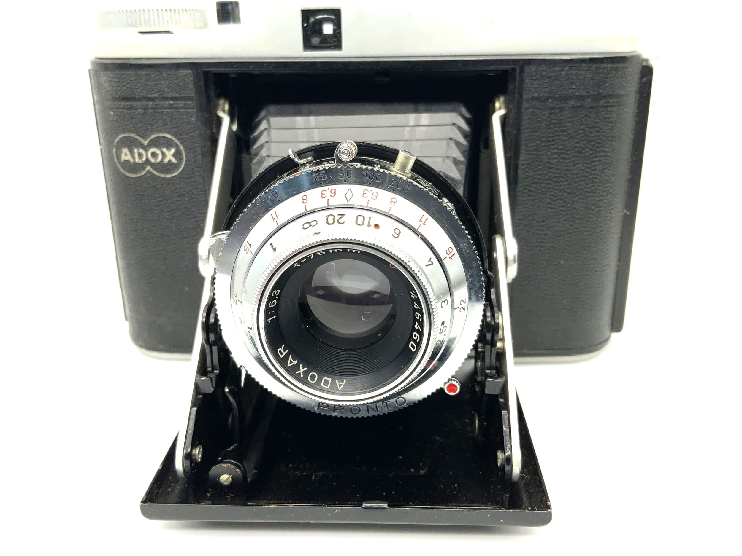 Adox Golf folding camera with Adoxar 1:6.3 75mm red V Pronto lens