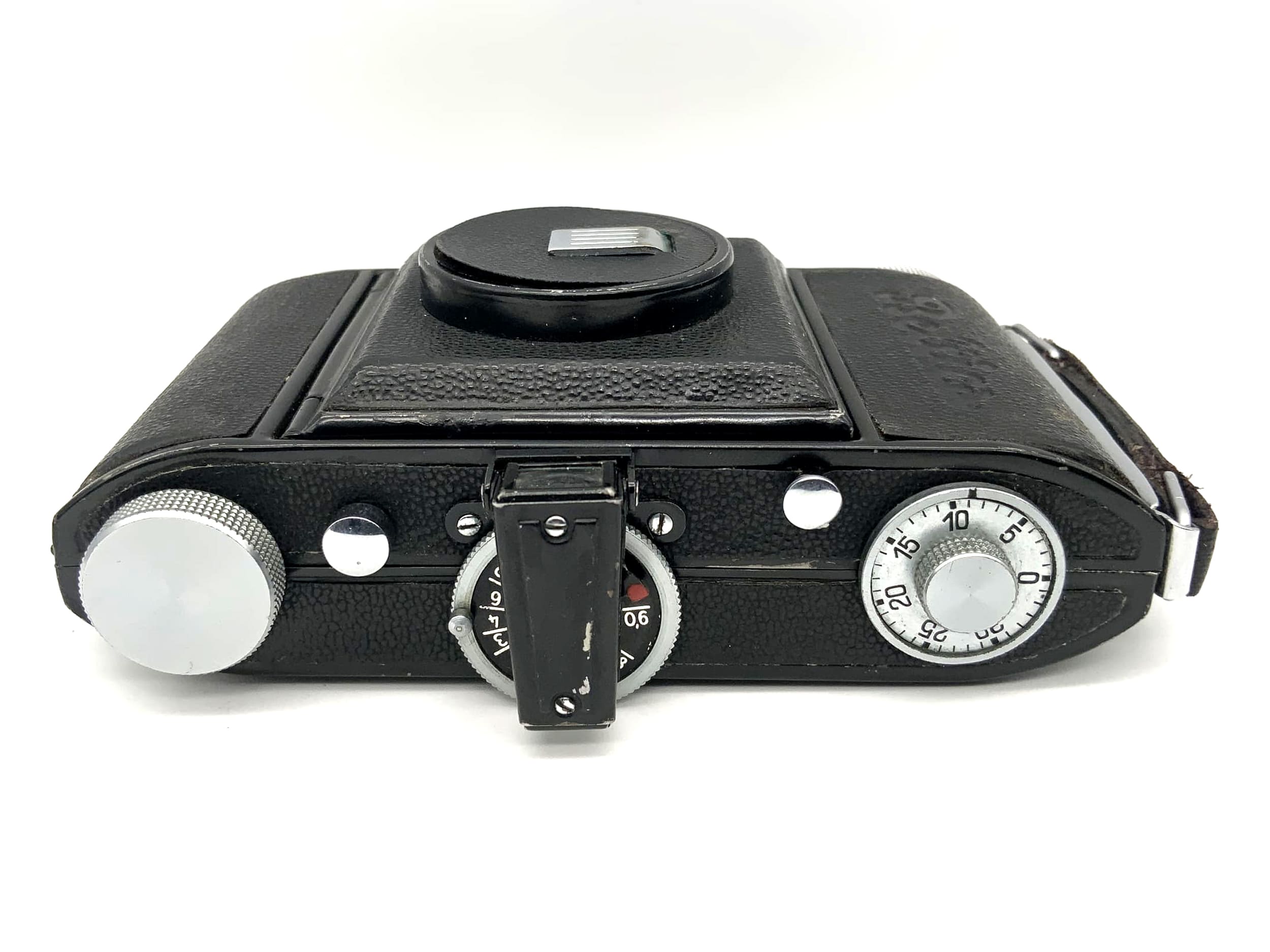 Appareil photo pliant Balda Beltica avec objectif Meritar 1:2.9 50 mm rouge V Ovus E.Ludwig