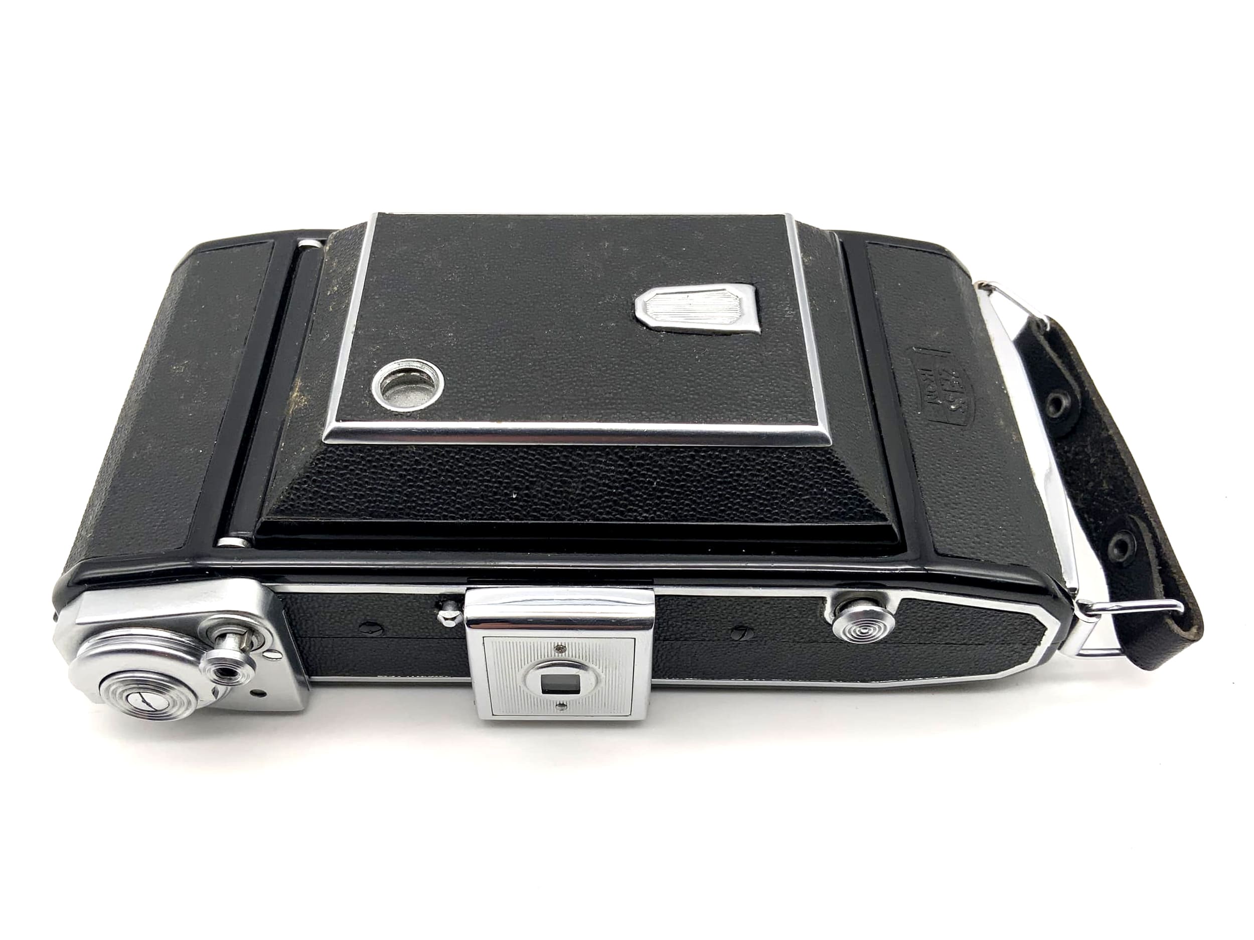 Appareil photo pliant Zeiss Ikon Ikonta 521/2 avec objectif Novar Anastigmat 1:3.5 105mm Prontor-S