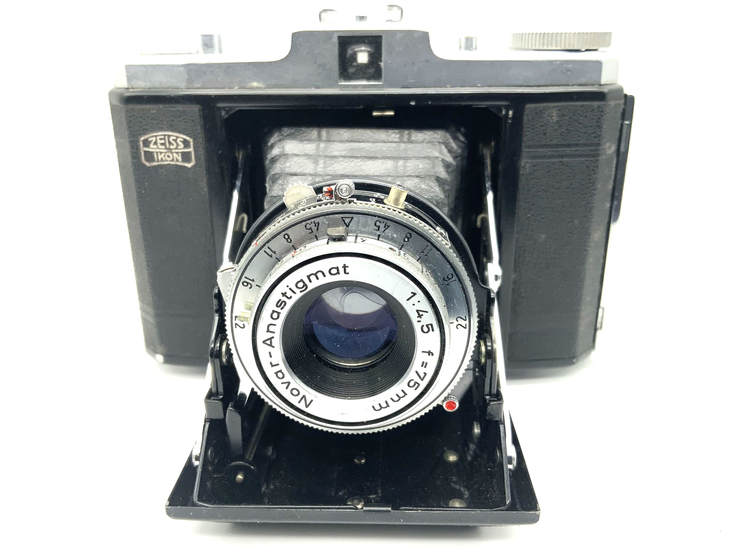 Appareil photo pliant Zeiss Ikon Nettar 517/16 avec objectif Novar Anastigmat 1:4.5 75 mm Pronto