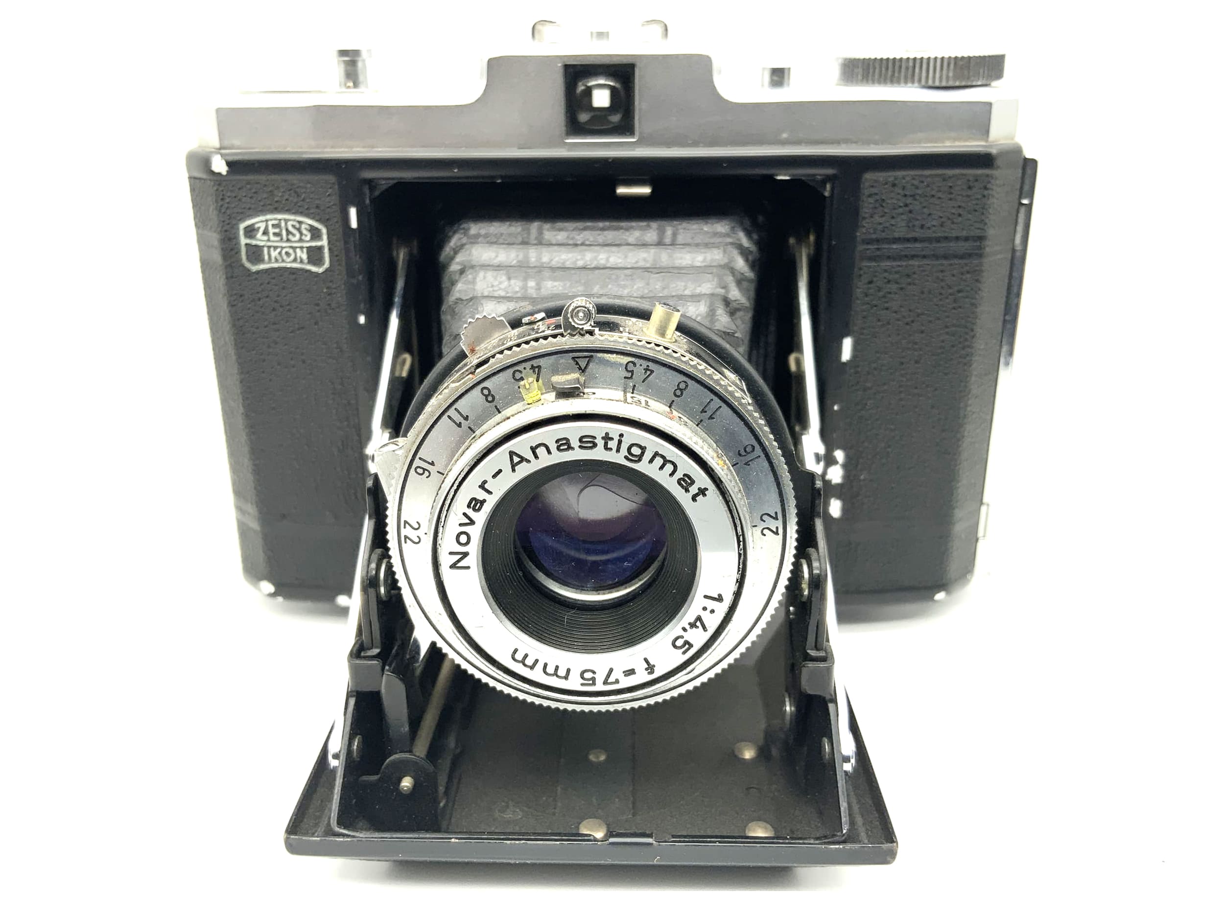 Appareil photo pliant Zeiss Ikon Nettar 518/16 avec objectif Novar Anastigmat 1:4.5 75mm Velio