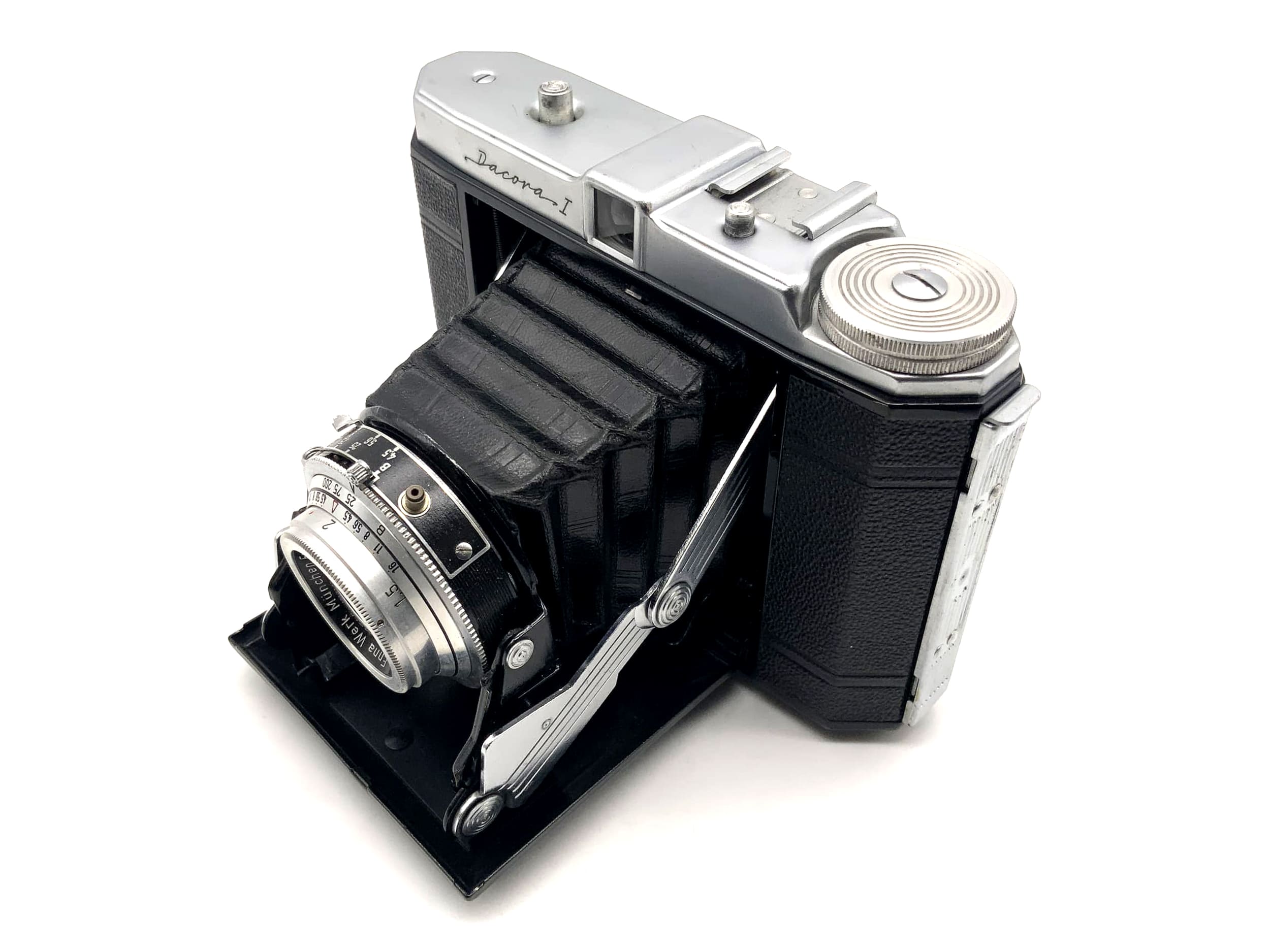 Appareil photo pliant Dacora I avec objectif Ennar 1:4.5 7,5 cm rouge C 1 Vario