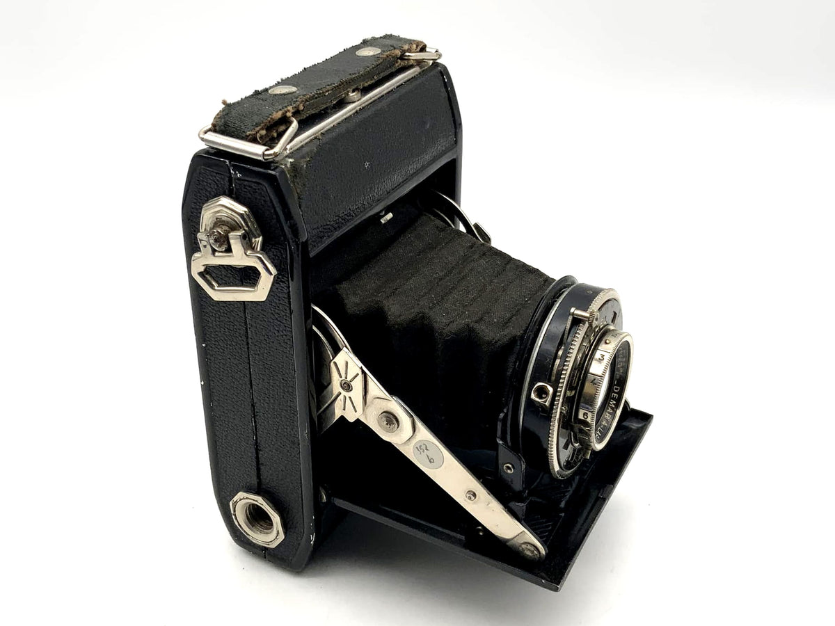 Dehel Demaria folding camera with Manar 1:3.5 75mm
