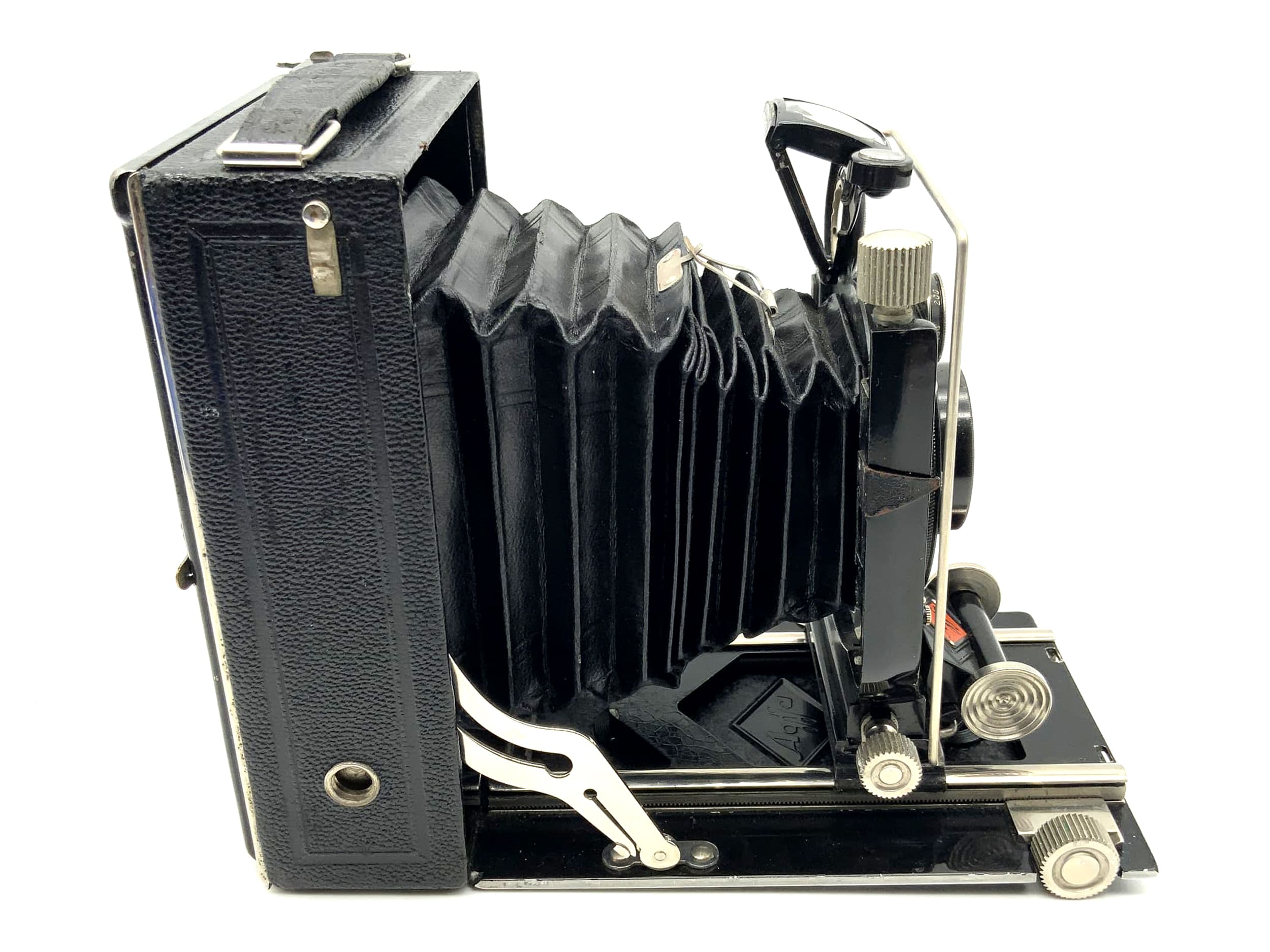 Agfa plate camera with Solinear F: 4.5 / 13.5cm lens 9x12 Isolar Compur