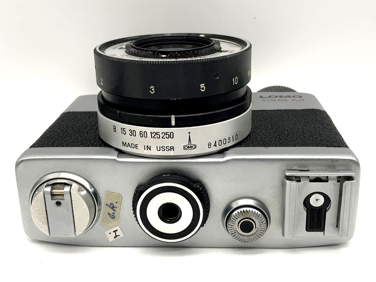 Appareil photo Lomo 135M avec viseur et objectif analogique Industar-73 1:2.8/40