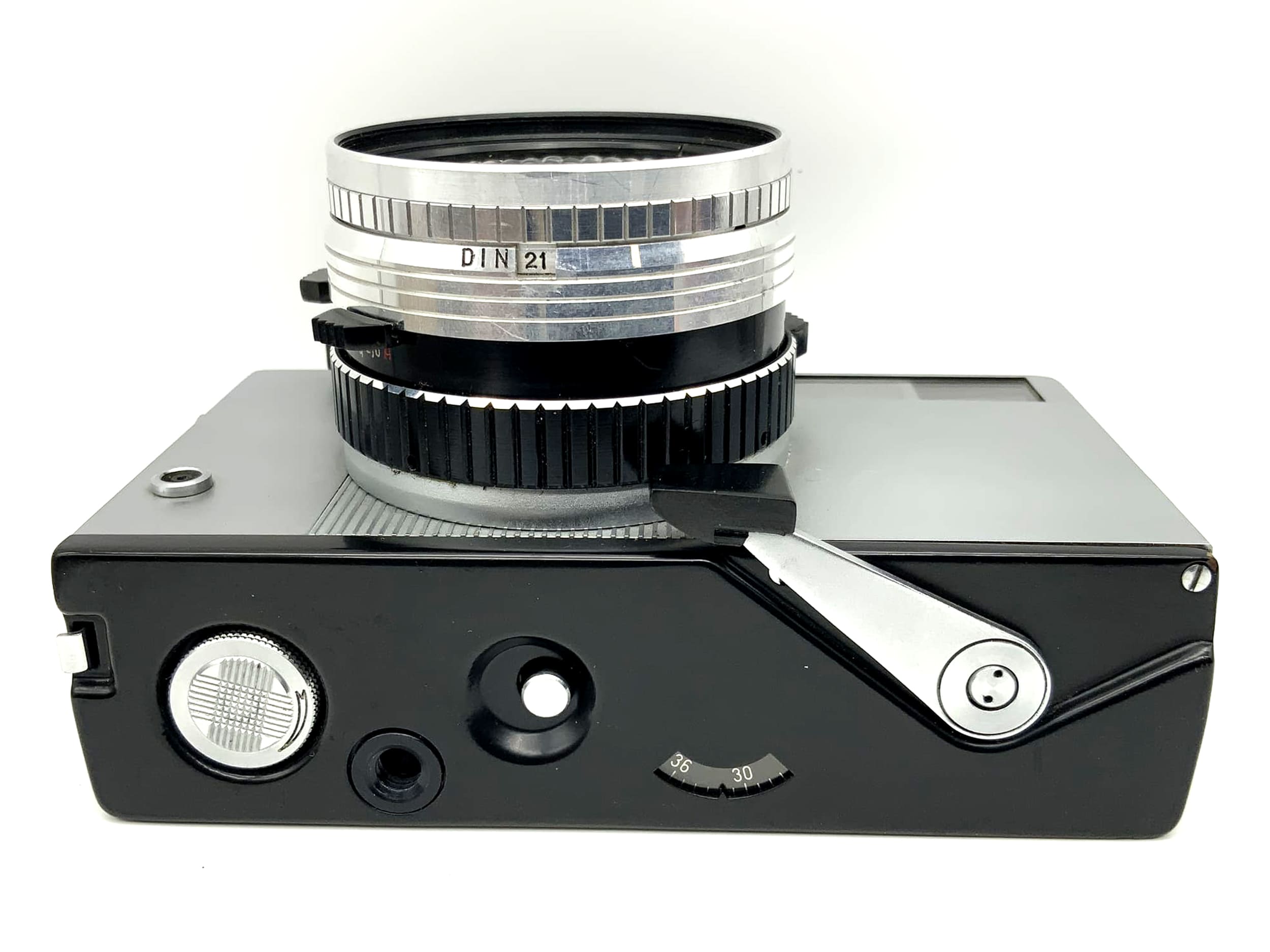 Appareil photo Revue 10 à visée directe avec objectif analogique Industar-63 2.8/45, fabriqué en URSS