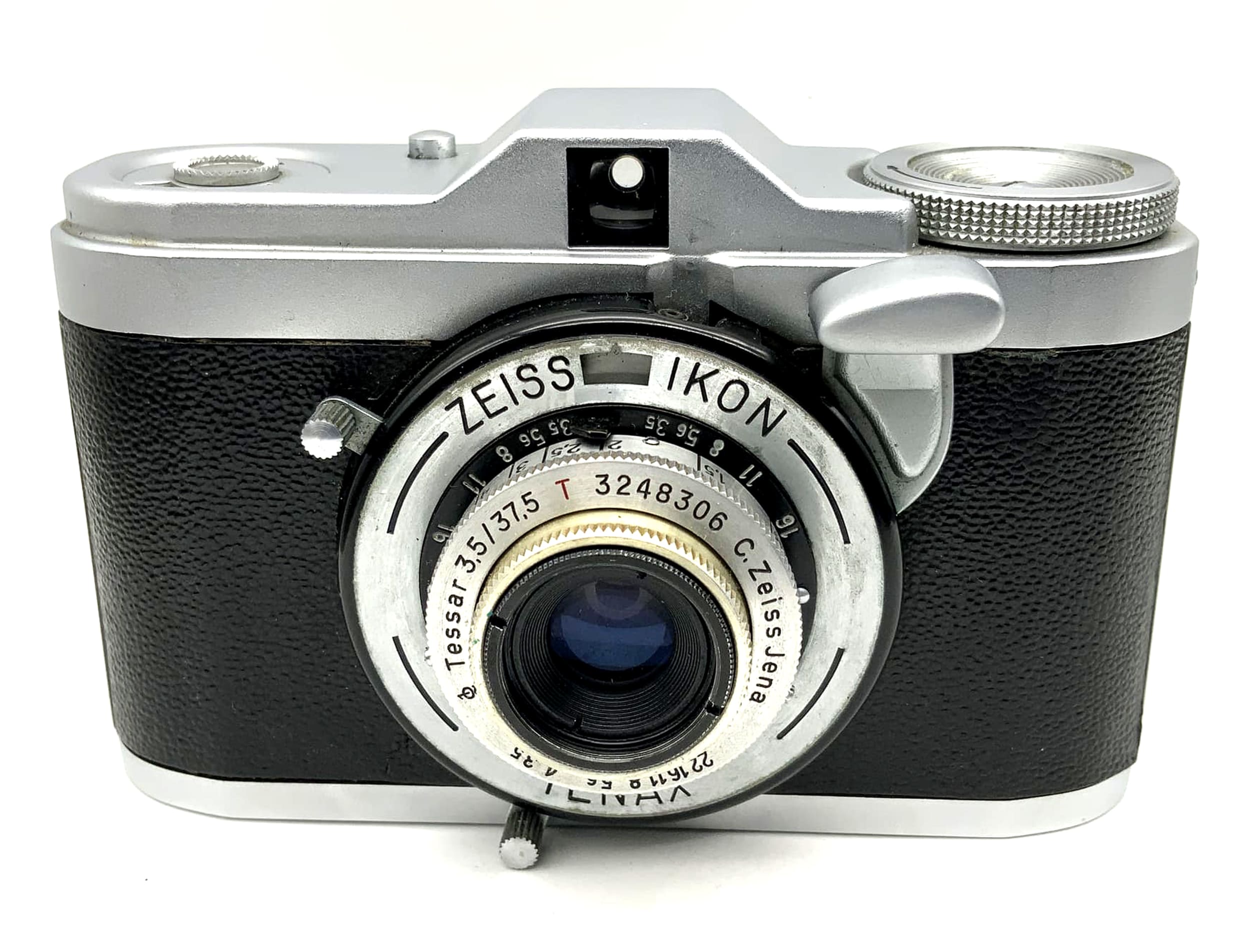 Zeiss Ikon Tenax viewfinder camera with Carl Zeiss Tessar 1:3.5/37.5 Tempor