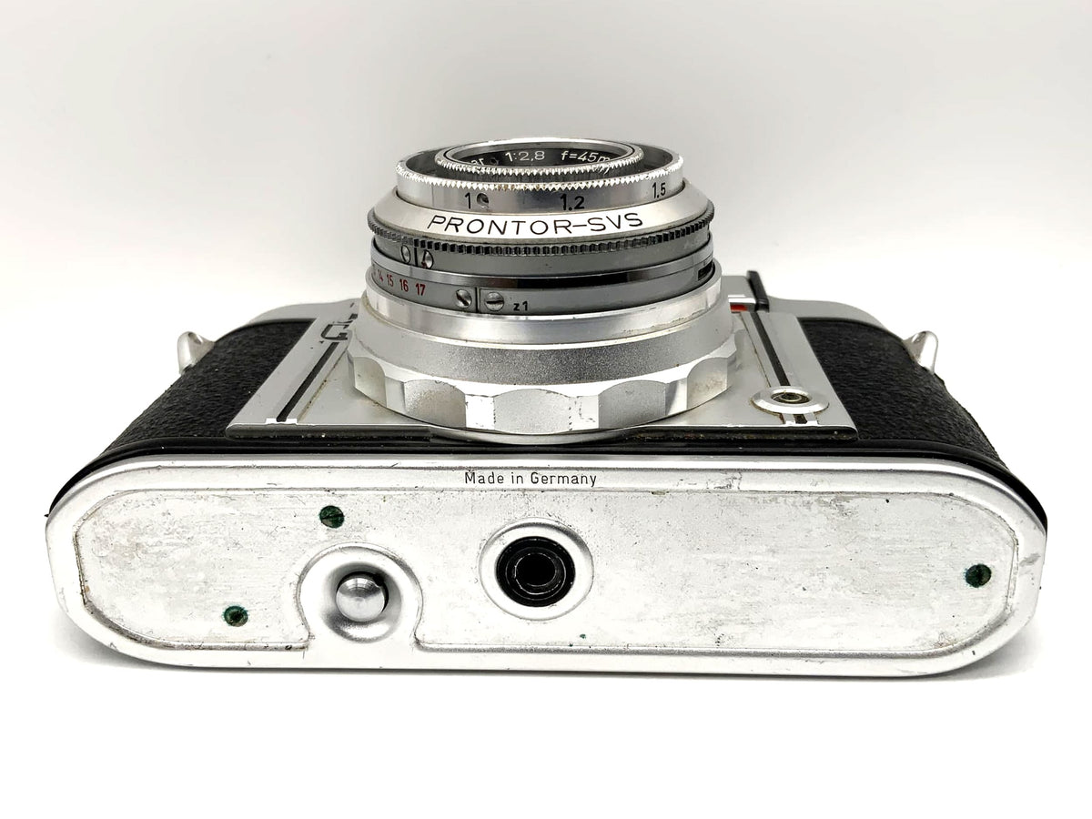 Appareil photo à visée Regula IIIb avec objectif Rodenstock Trinar 1:2.8 45mm Prontor-SVS