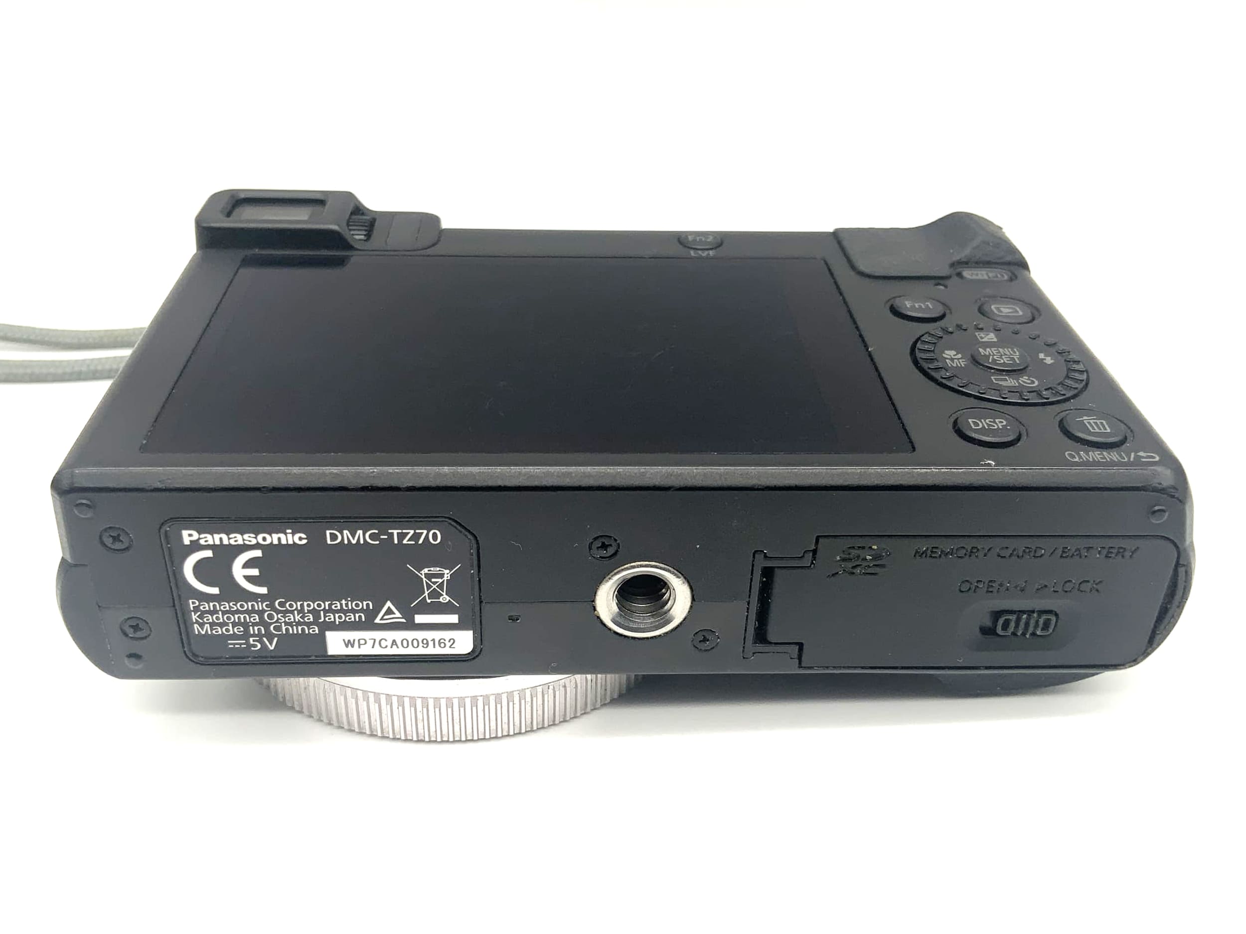 Panasonic Lumix DMC-TZ70 avec objectif Leica DC Vario Elmar 1:3.3-6.4 / 4.3-129 ASPH AVCHD