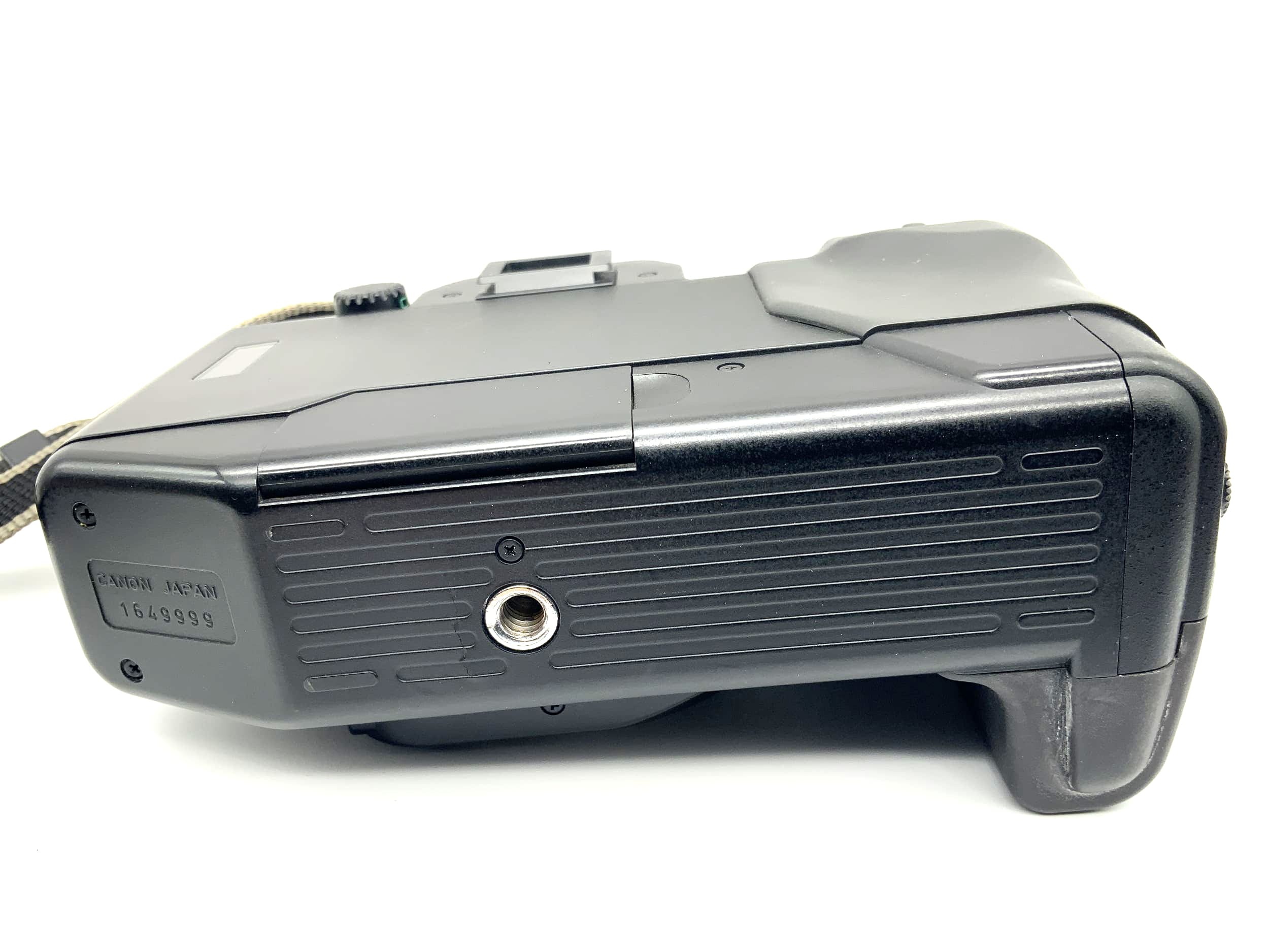 Boîtier analogique Canon EOS 650, reflex 35 mm (Canon EF)