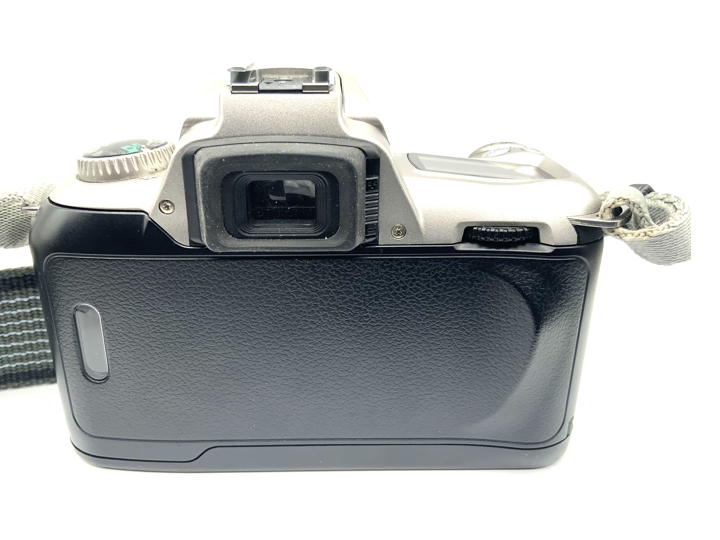 Nikon F55 35mm SLR analog camera body (Nikon AF)