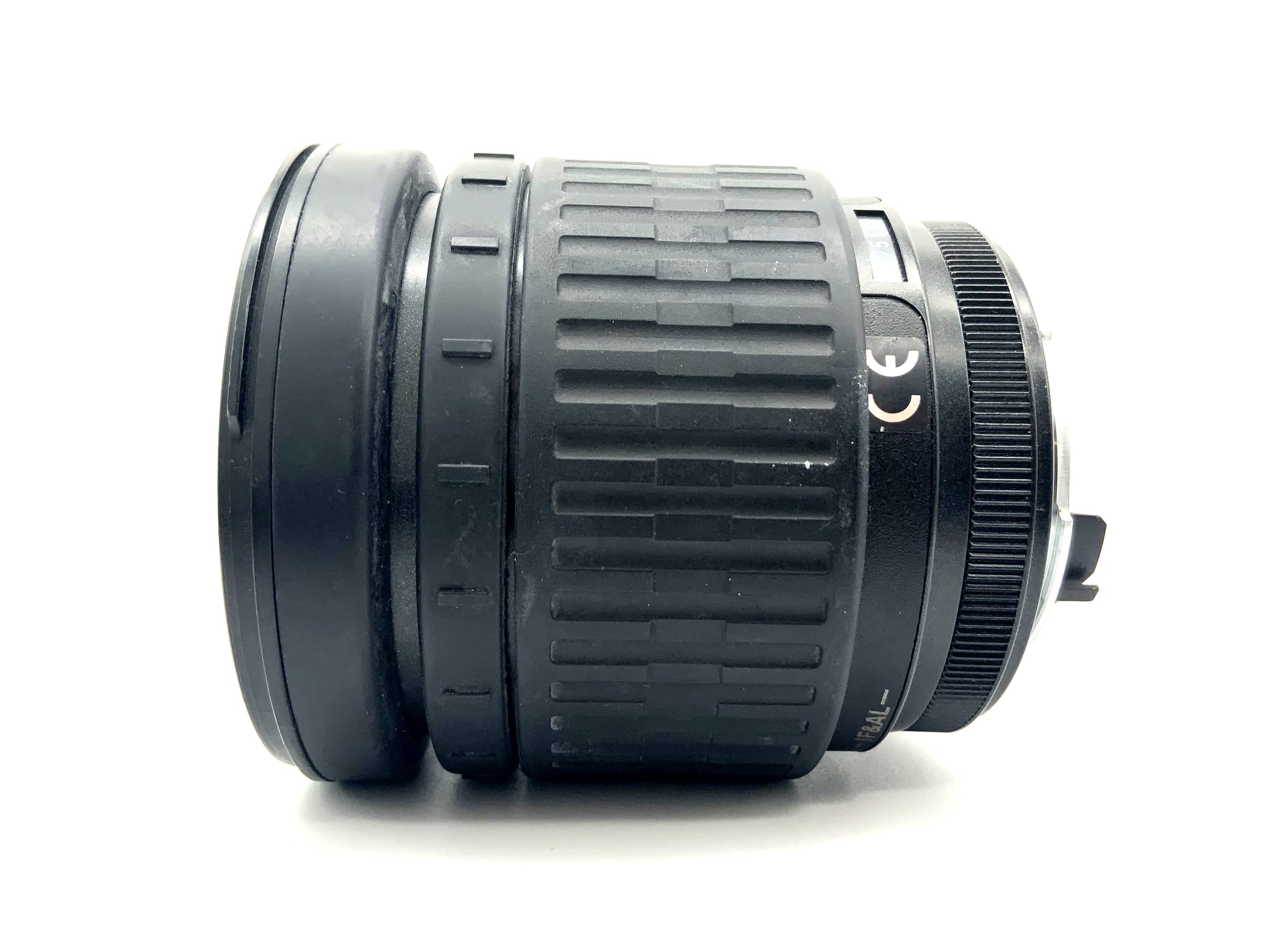 Objectif Pentax 28-200 mm 1:3.8-5.6 SMC Pentax-FA IF&amp;AL (Pentax K-AF)