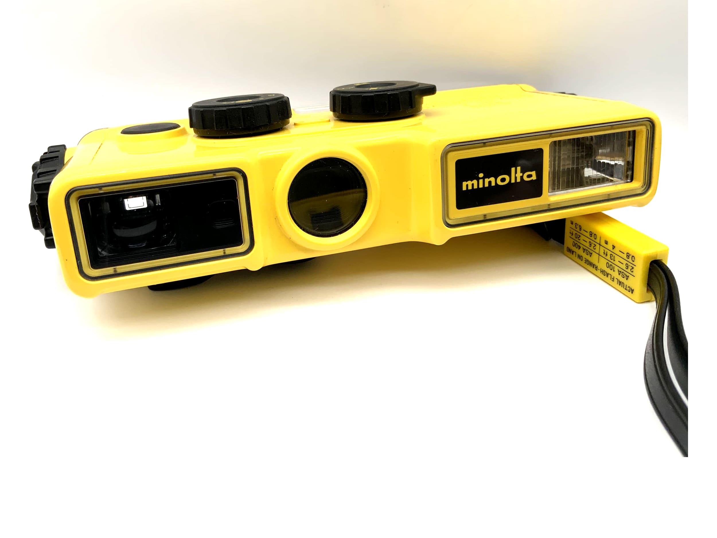 Minolta Weathermatic, une caméra miniature sous-marine