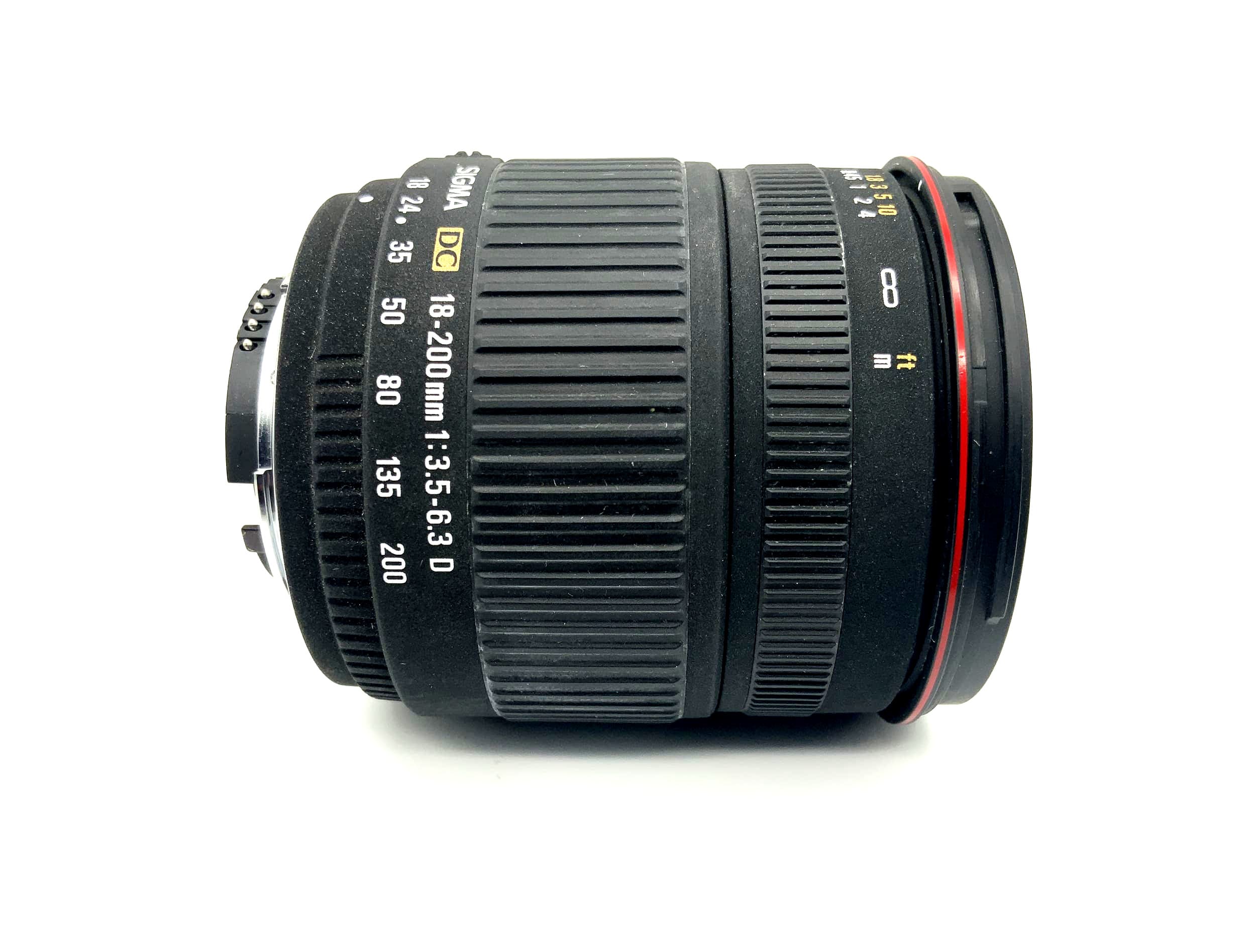 Objectif Sigma 18-200 mm 1:3.5-6.3 D Objectif zoom Sigma DC (Nikon AF)