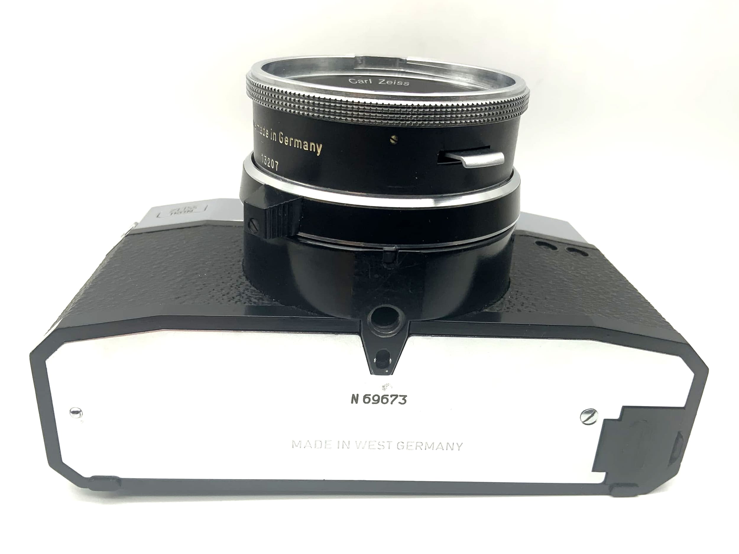 Zeiss Ikon Contaflex 126 35mm SLR analogique (Carl Zeiss Tessar 2.8/45)