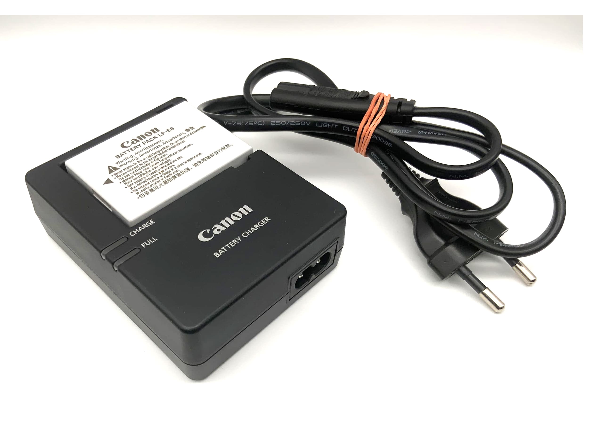 Canon EOS 550D digital SLR camera (DSLR) body (Canon EF)