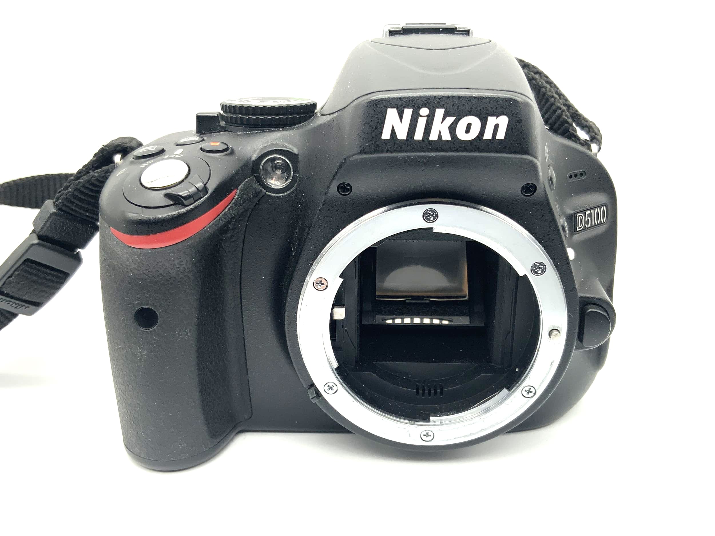 Nikon D5100 SLR camera DSLR digital body (Nikon AF)
