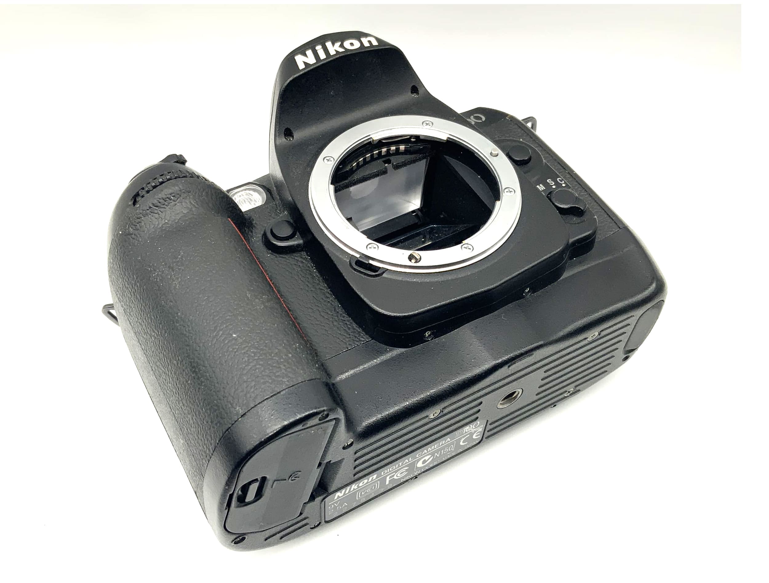 Nikon D100 digital SLR camera (Nikon AF)