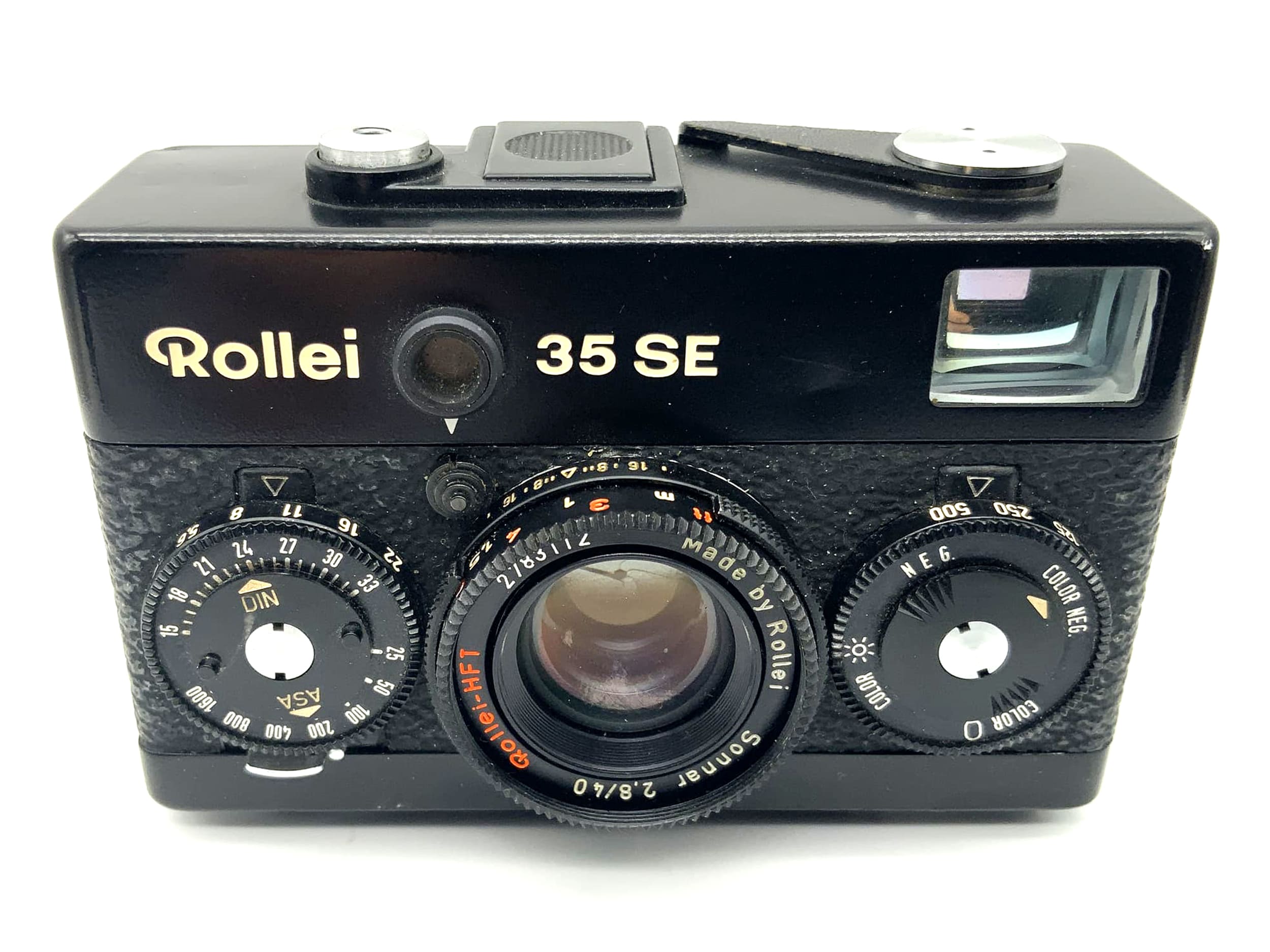 Rollei 35 SE rangefinder camera with Rollei-HFT Sonnar 2.8/40 black lens! Read the text!