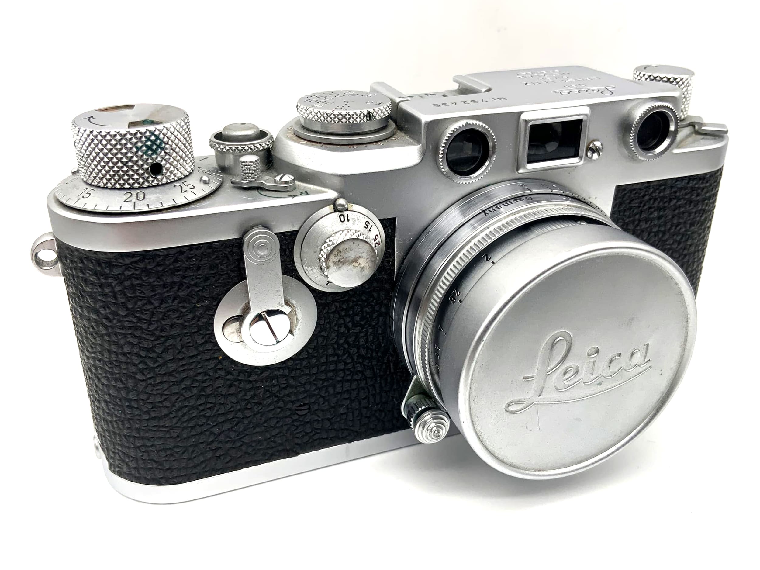 Leitz Leica III f 1956 viewfinder camera + Summicron 5cm 1:2 50mm Leica 3f No. 792435