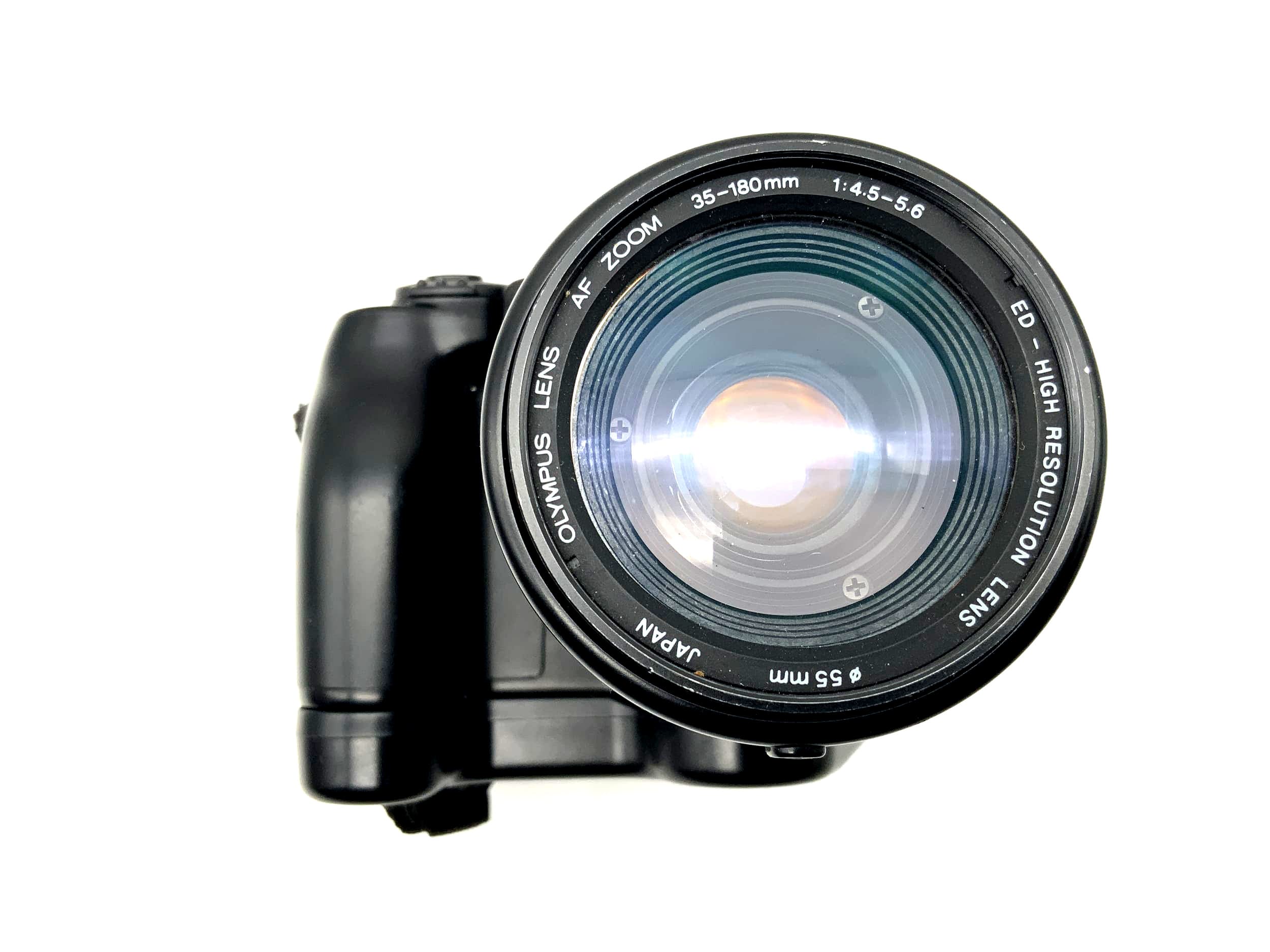 Appareil photo bridge Olympus IS-3000 avec objectif zoom AF 35-180 mm 1:4,5-5,6