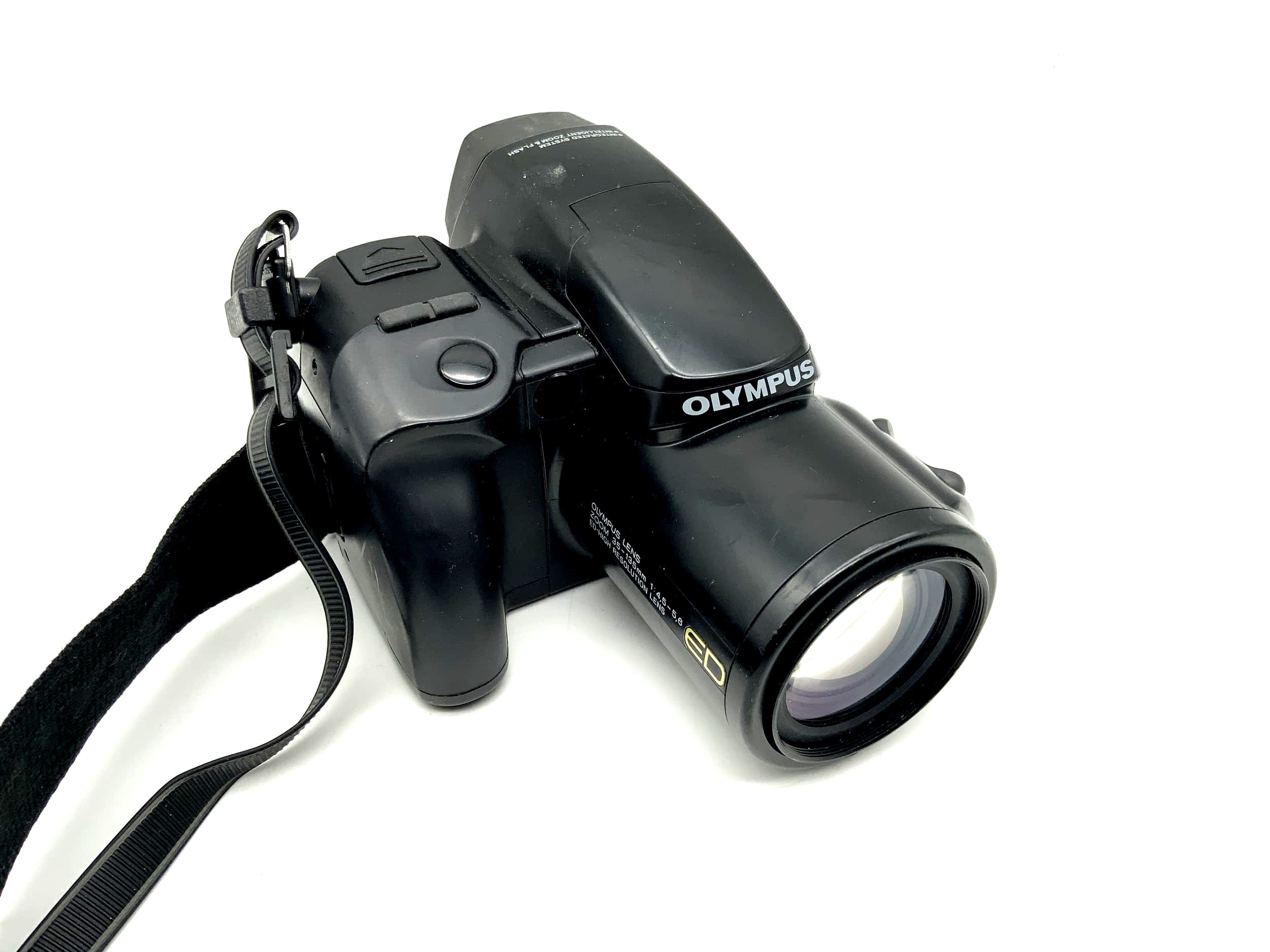 Appareil photo bridge Olympus IS-1000 avec objectif zoom ED 35-135 mm 1:4,5-5,6