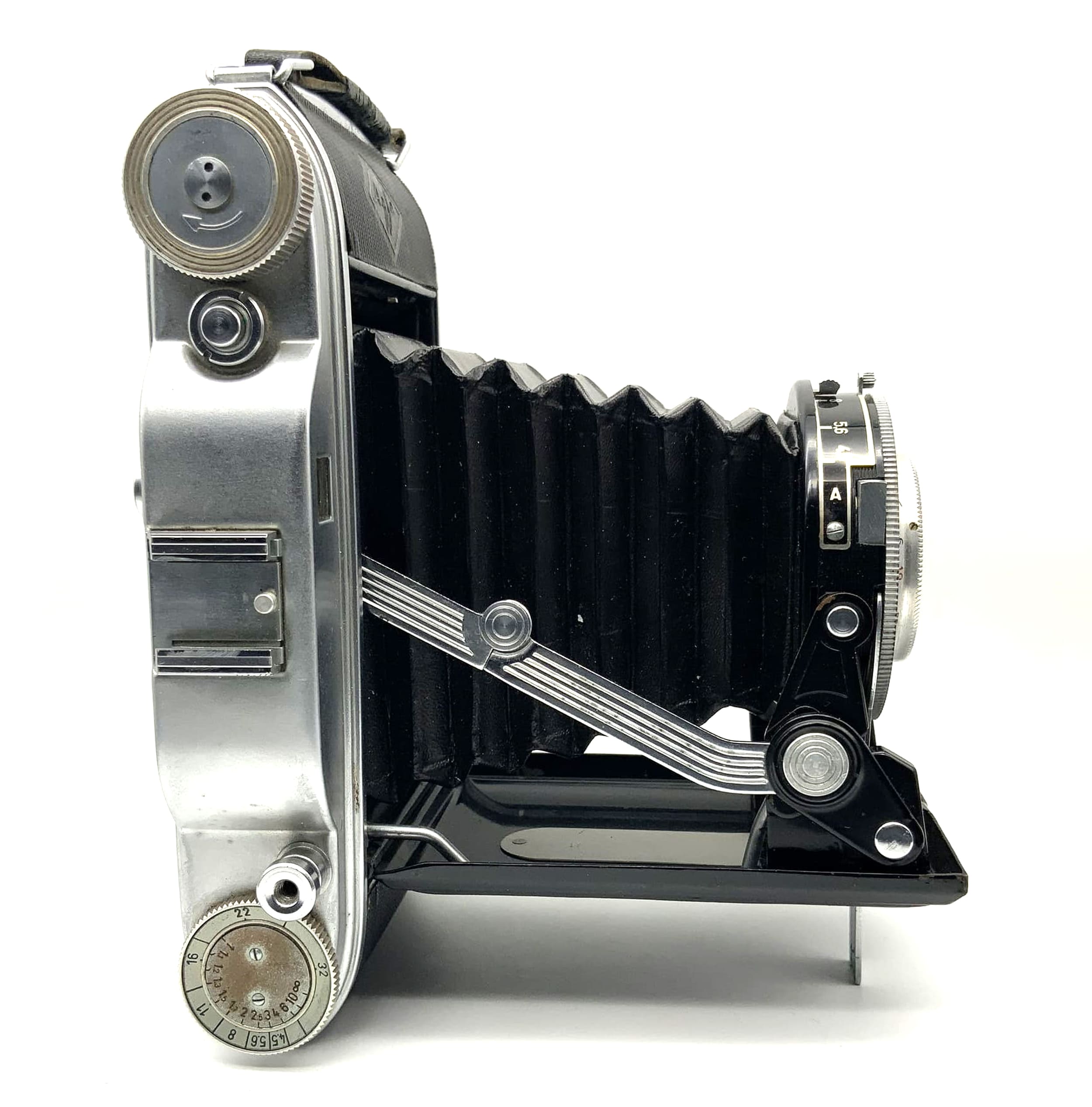 Appareil photo pliant Agfa Record I avec objectif argentique Agnar 1:4.5/105 Pronto