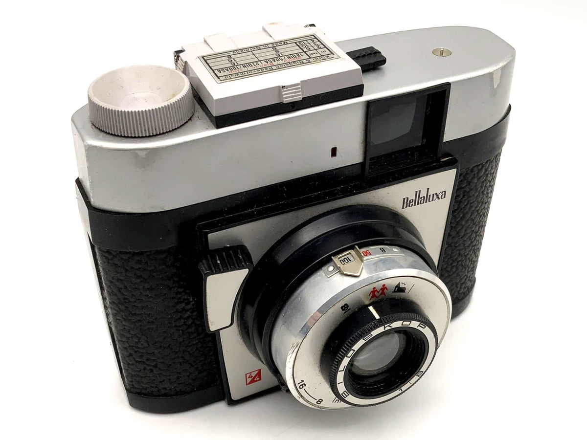 Appareil photo argentique Bilora Bellaluxa avec biloscope, format 1:8.