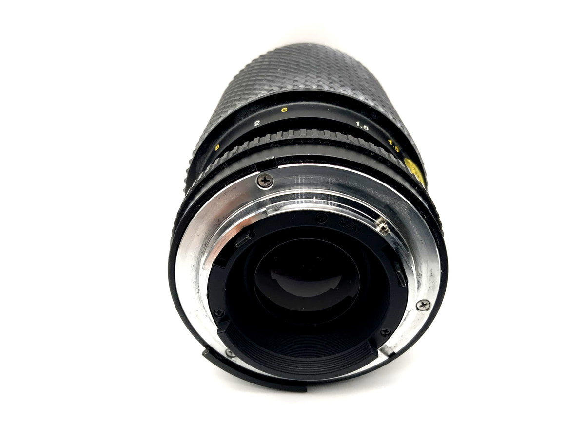 Objectif macro Tokina 80-200 mm 1:4.5 pour appareil photo (Nikon F)